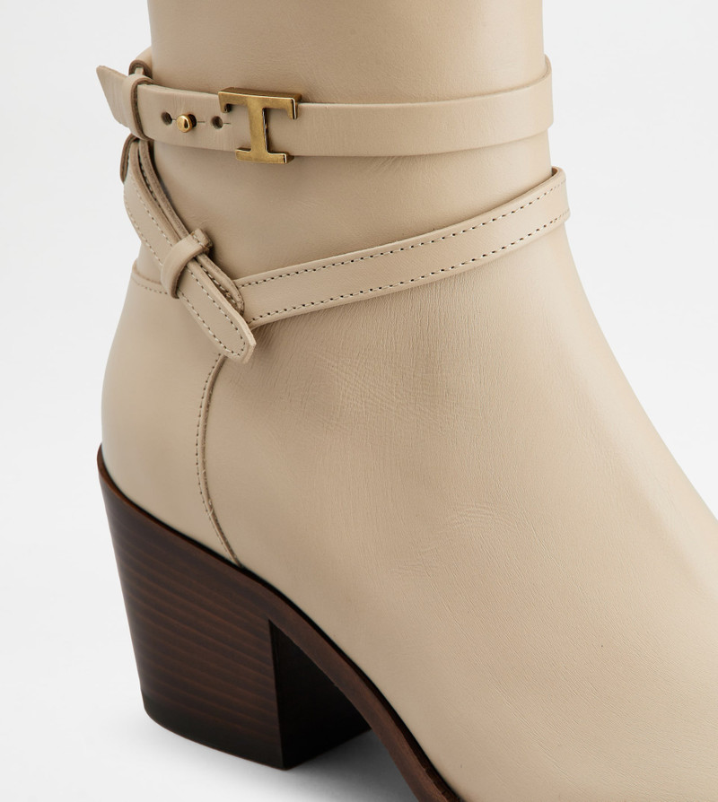 ANKLE BOOTS IN LEATHER - BEIGE 5