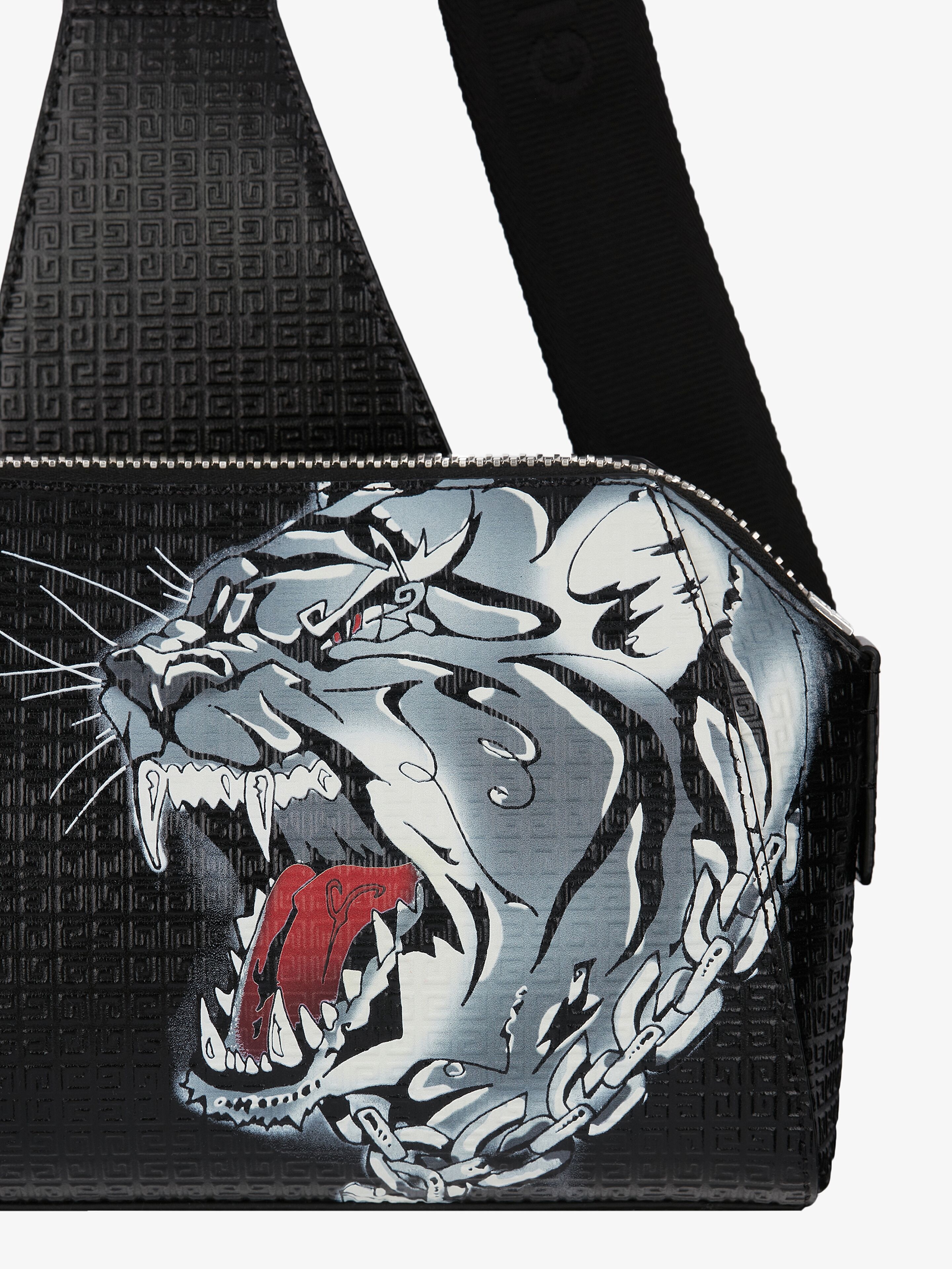 SMALL ANTIGONA TIGER CROSSBODY BAG IN BOX LEATHER 5