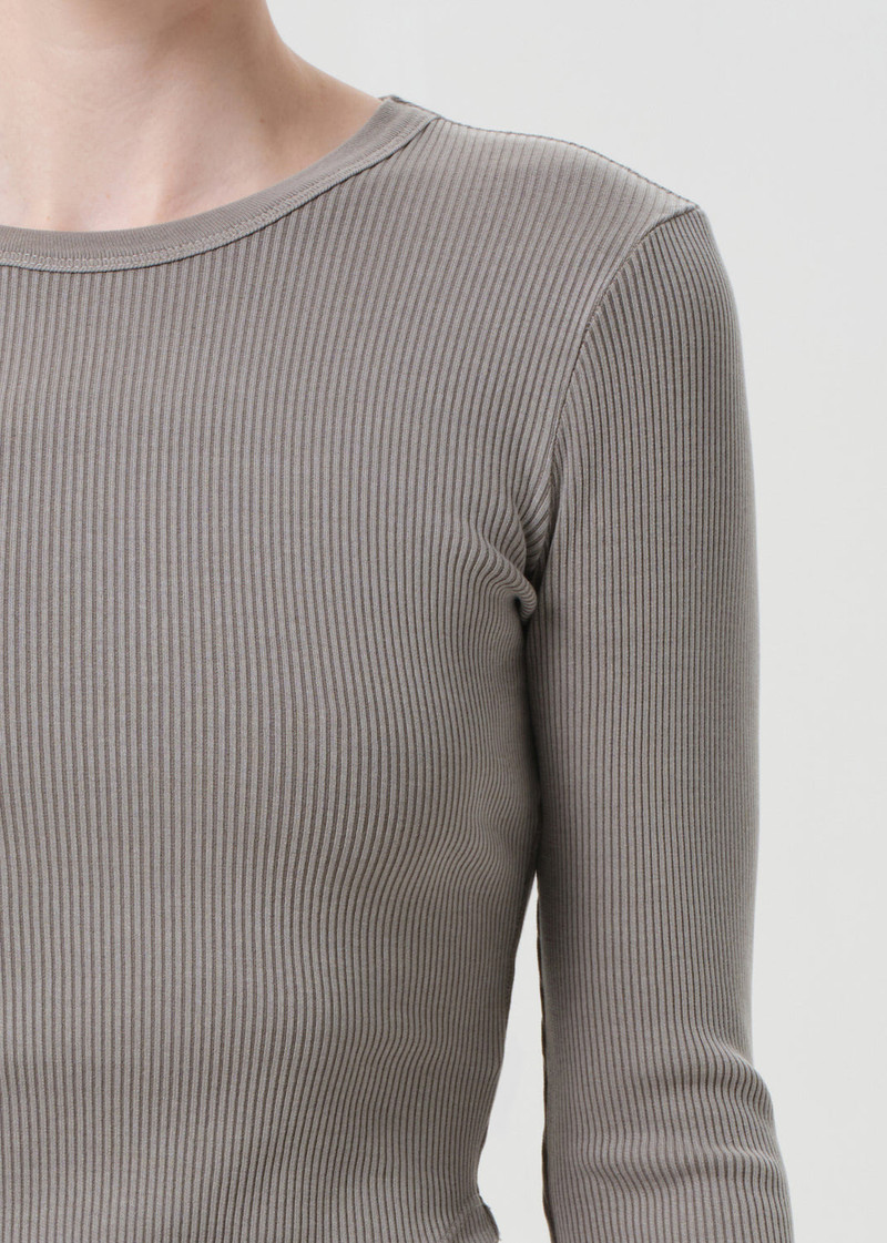 NEEMA TEE IN DRAB 5