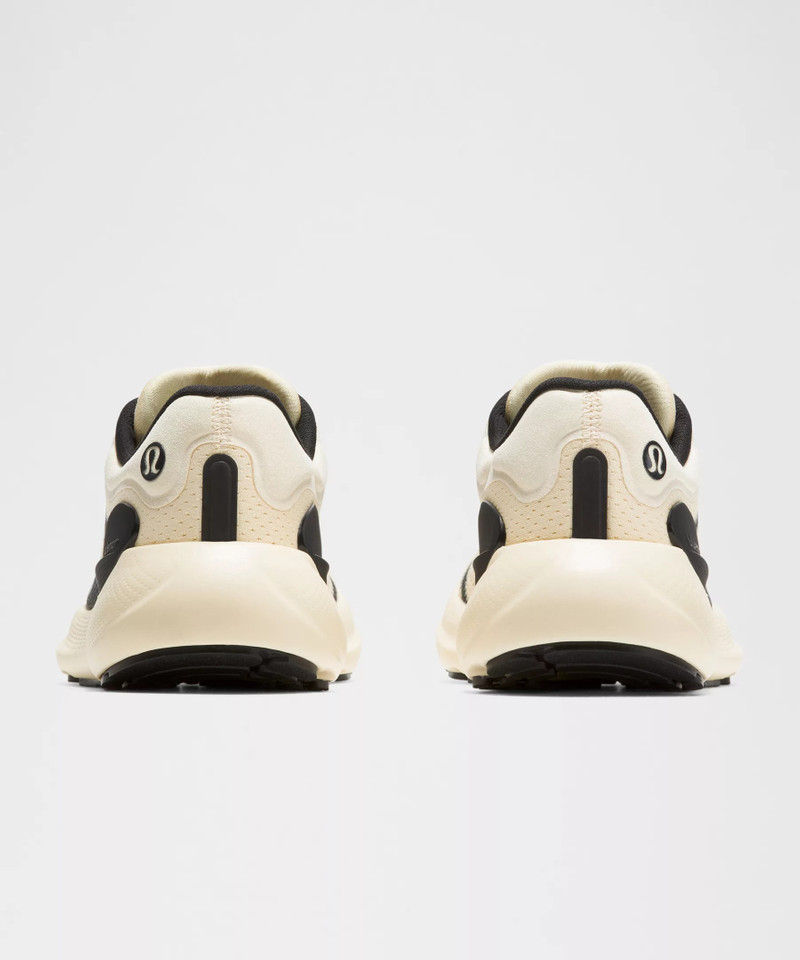 Women's Beyondfeel Running Shoe 6