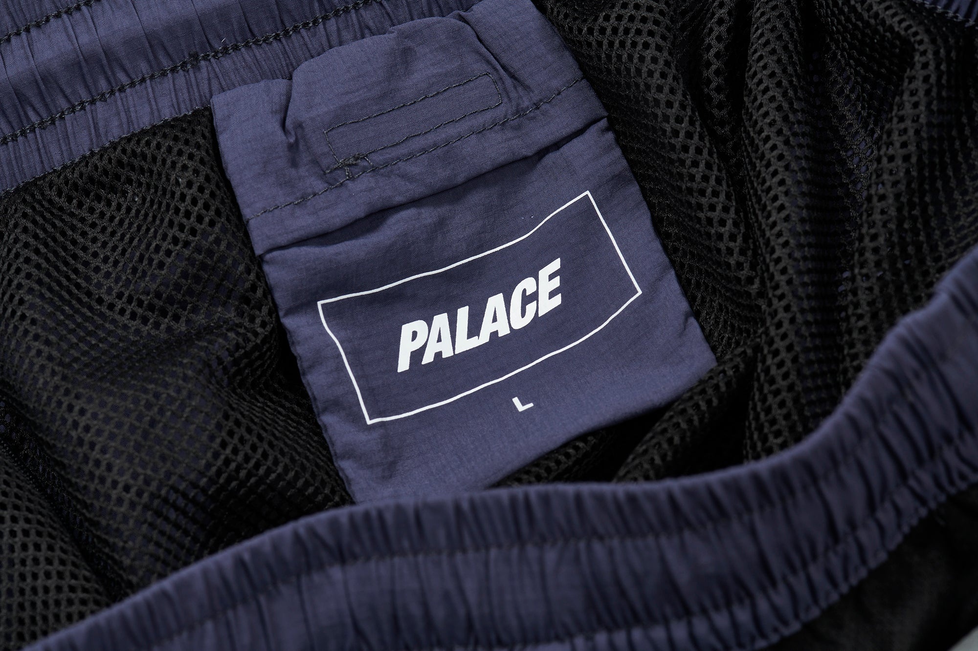 FRONT RUNNER SHORTS BLACK / NAVY - 7