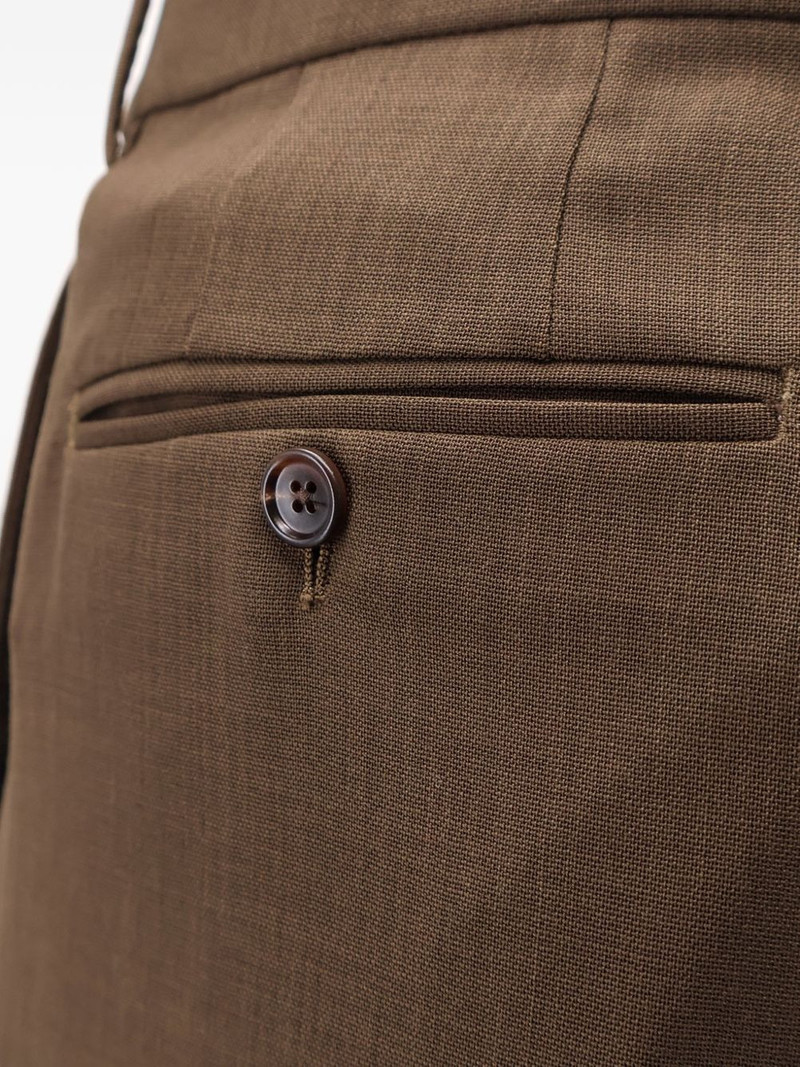 pleated trousers 3