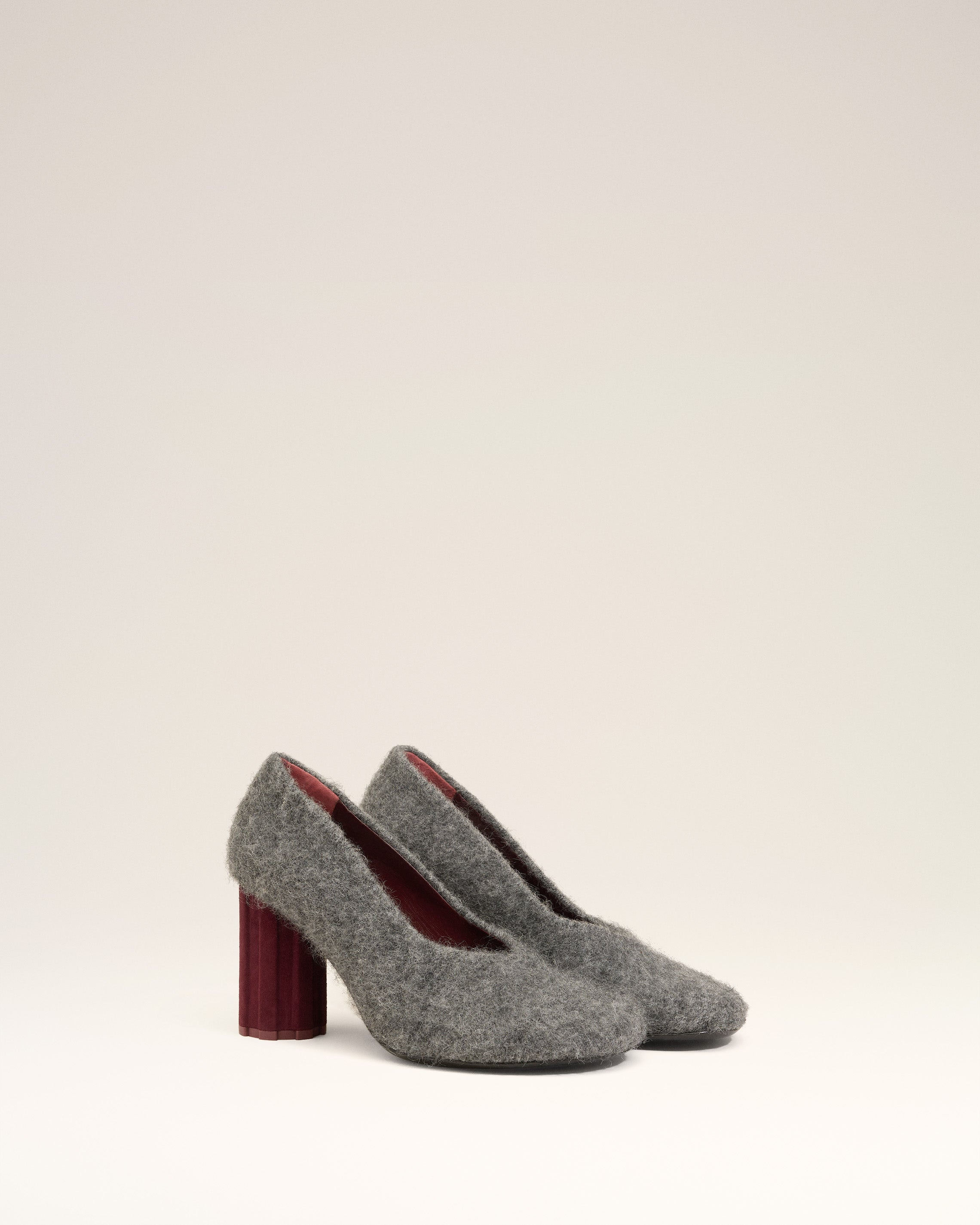 BLACK MOHAIR KNIT PIANO PUMPS - 3
