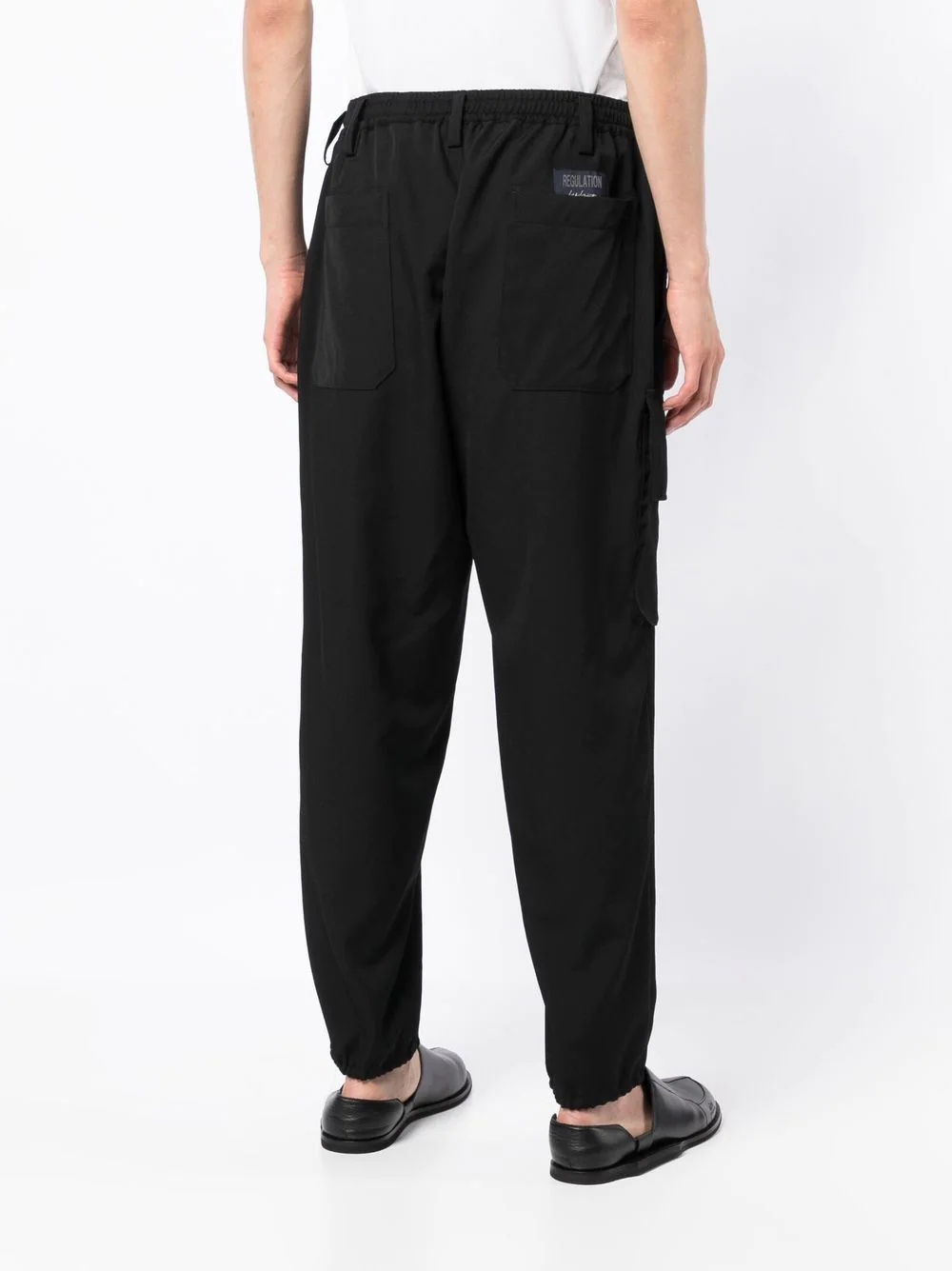 elasticated-waistband cargo trousers - 4