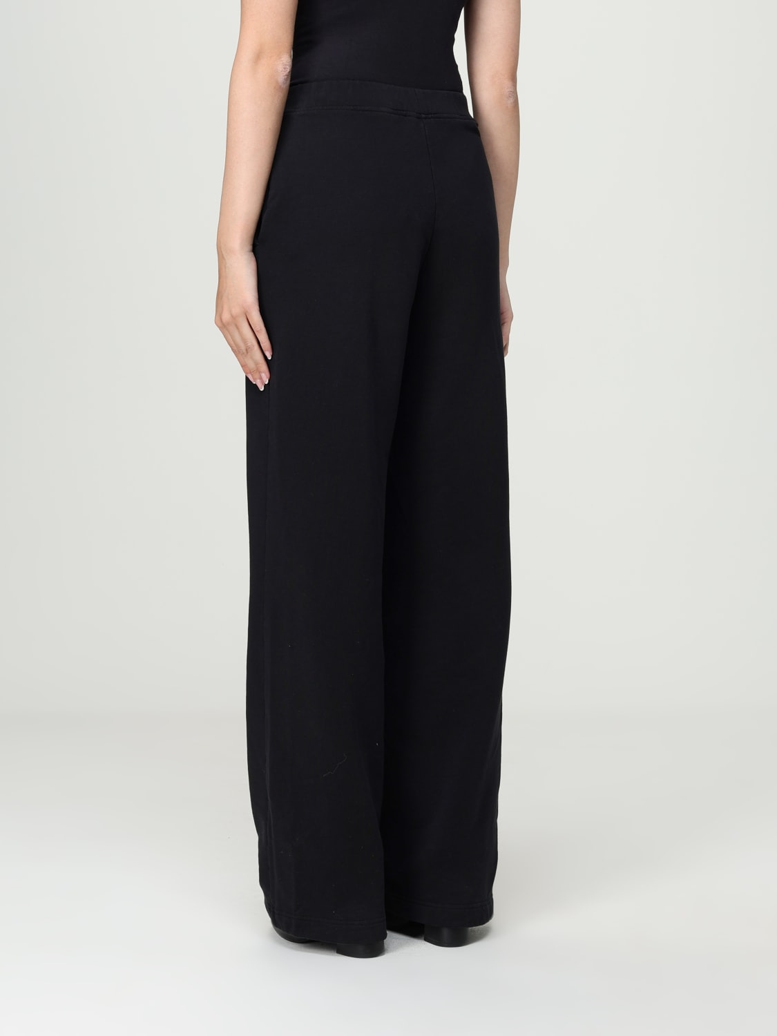 Pants woman Rotate - 3