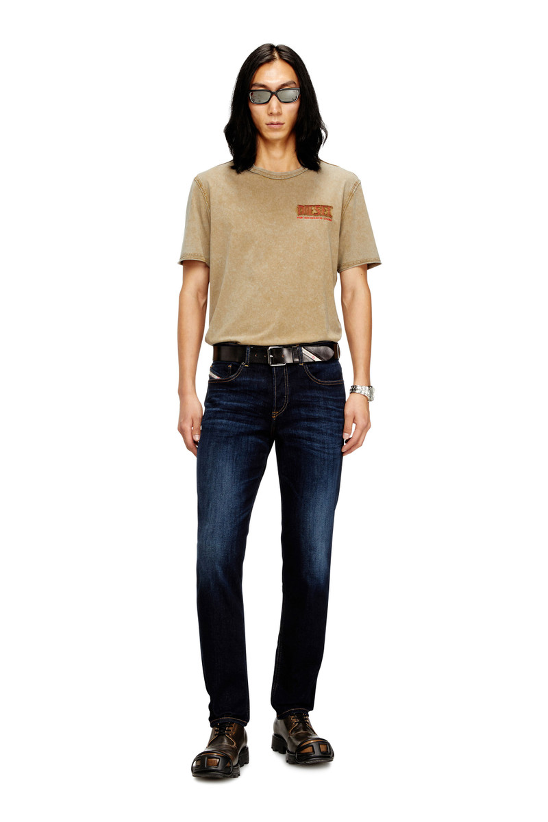 Diesel TAPERED JEANS 2023 D-FINITIVE 009ZS outlook