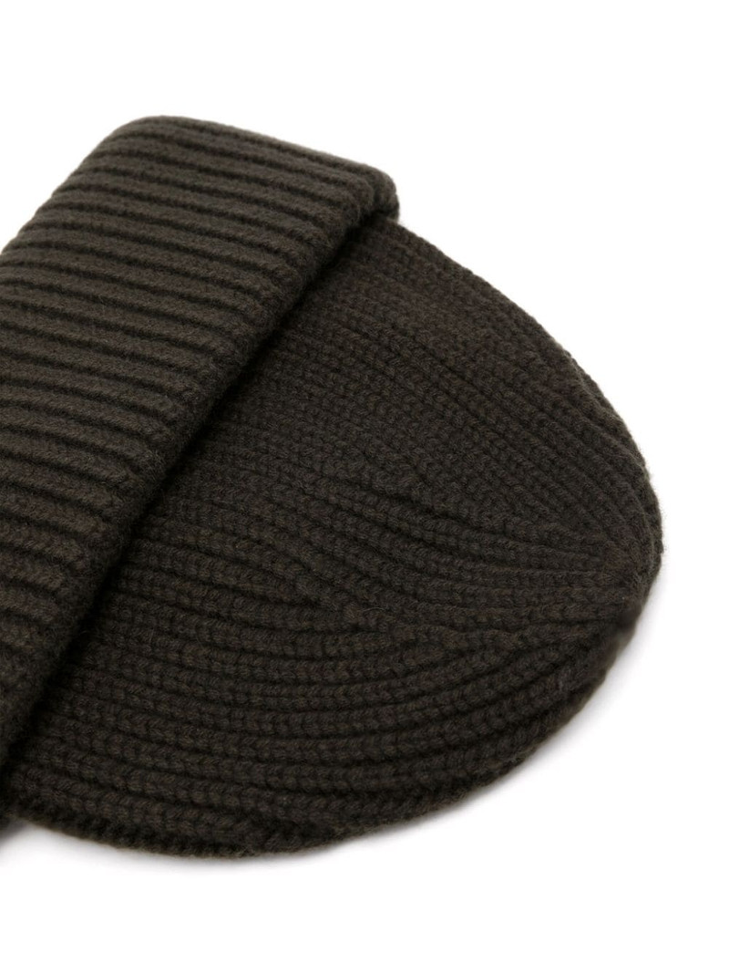 Yves Salomon ribbed-knit turn-up beanie outlook