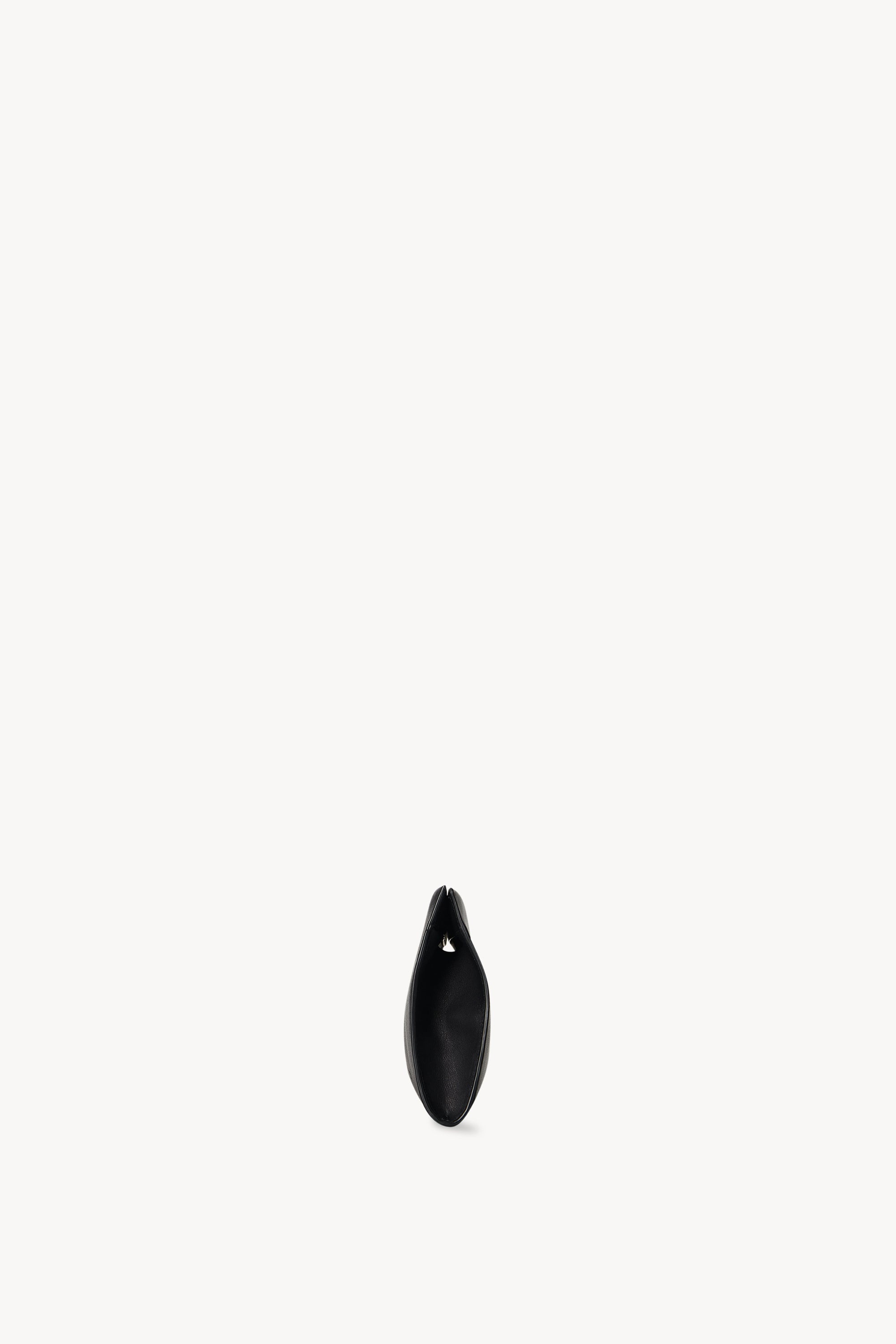 Flat Clutch in Leather - 3