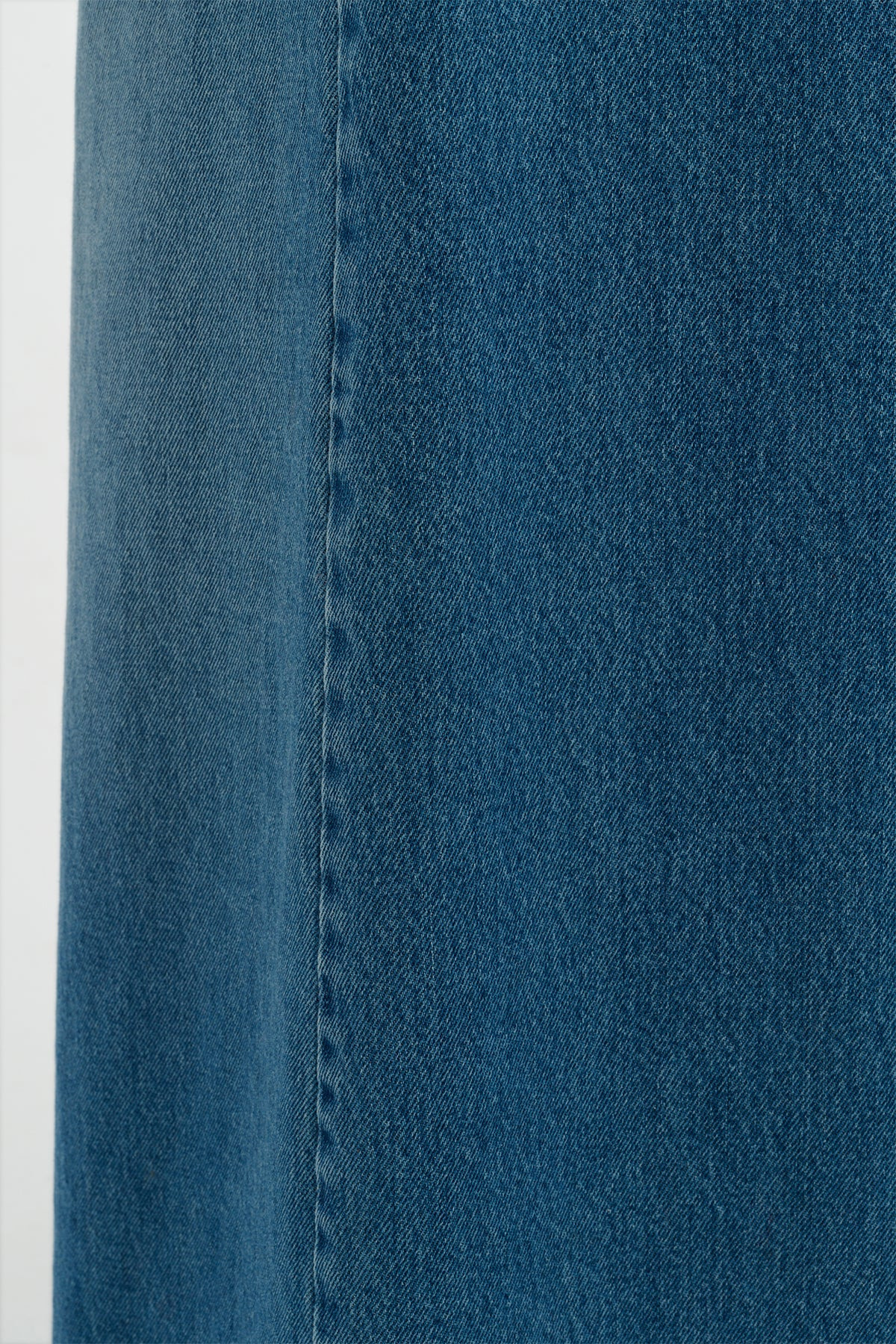 Brenn Wide-leg Jean in Uruguayan Blue Recycled Cotton Denim - 6