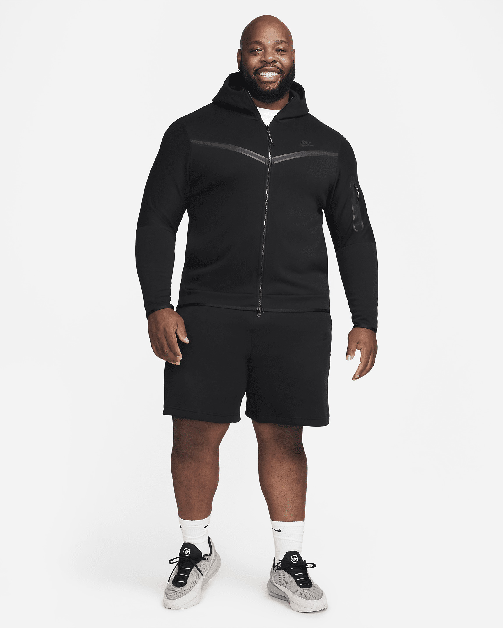 Nike Sportswear Tech Fleece Men's Shorts - 18