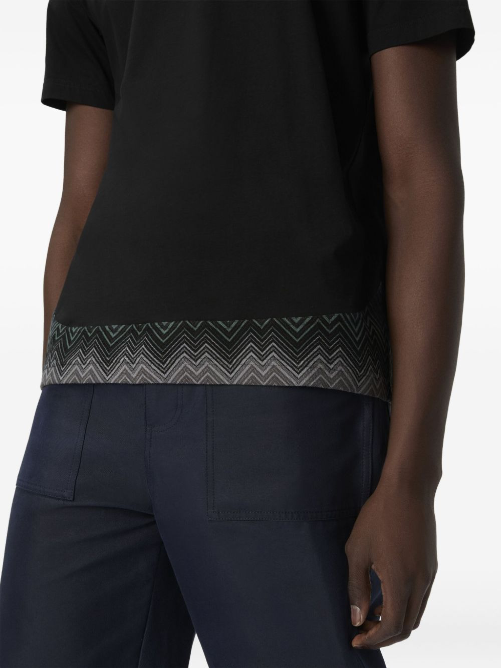 chevron-pattern T-shirt - 4