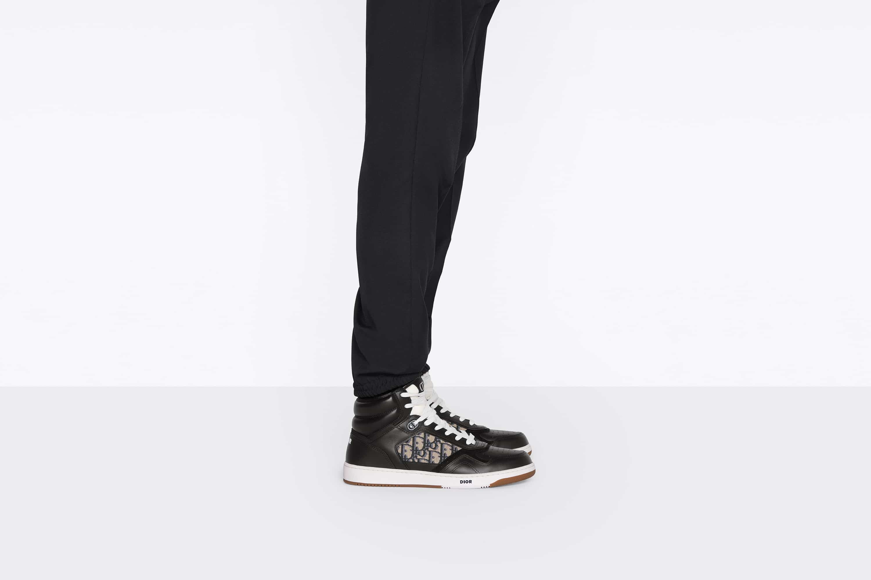 B27 High-Top Sneaker - 8