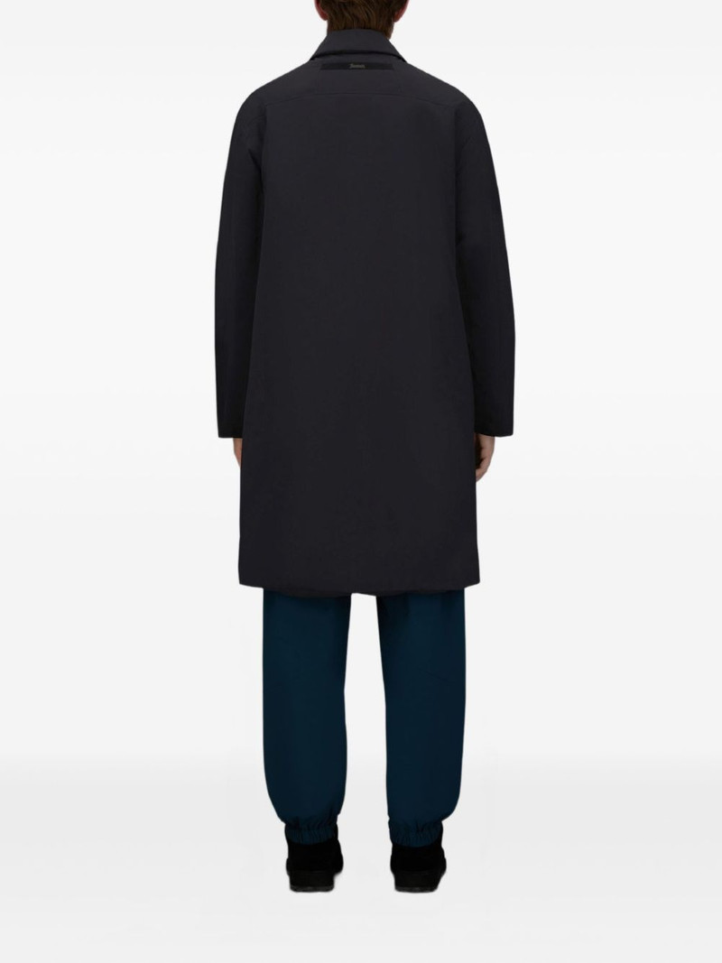 single-breasted coat 3