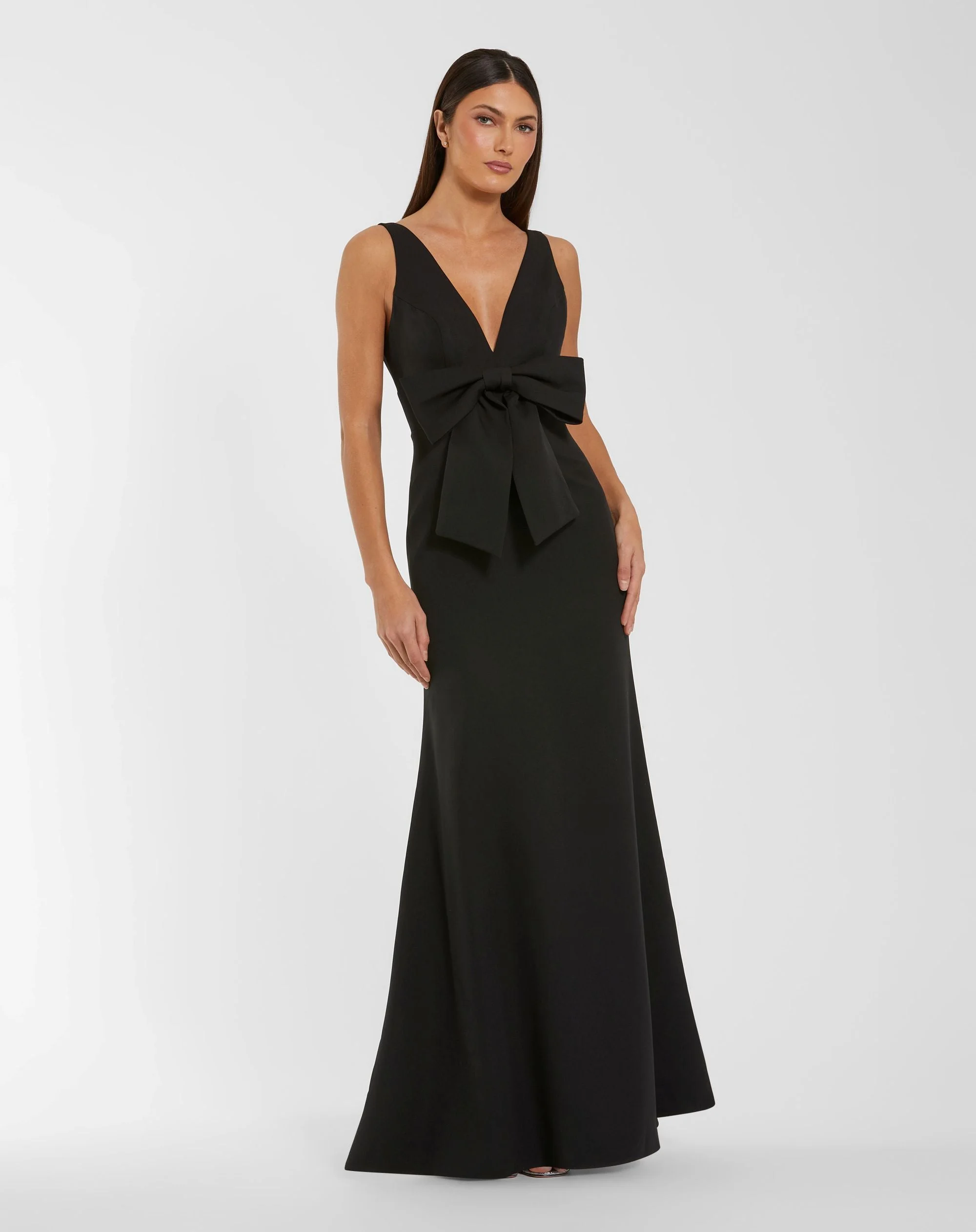 Black Sleeveless V-Neck Crepe Gown with Bow - 1