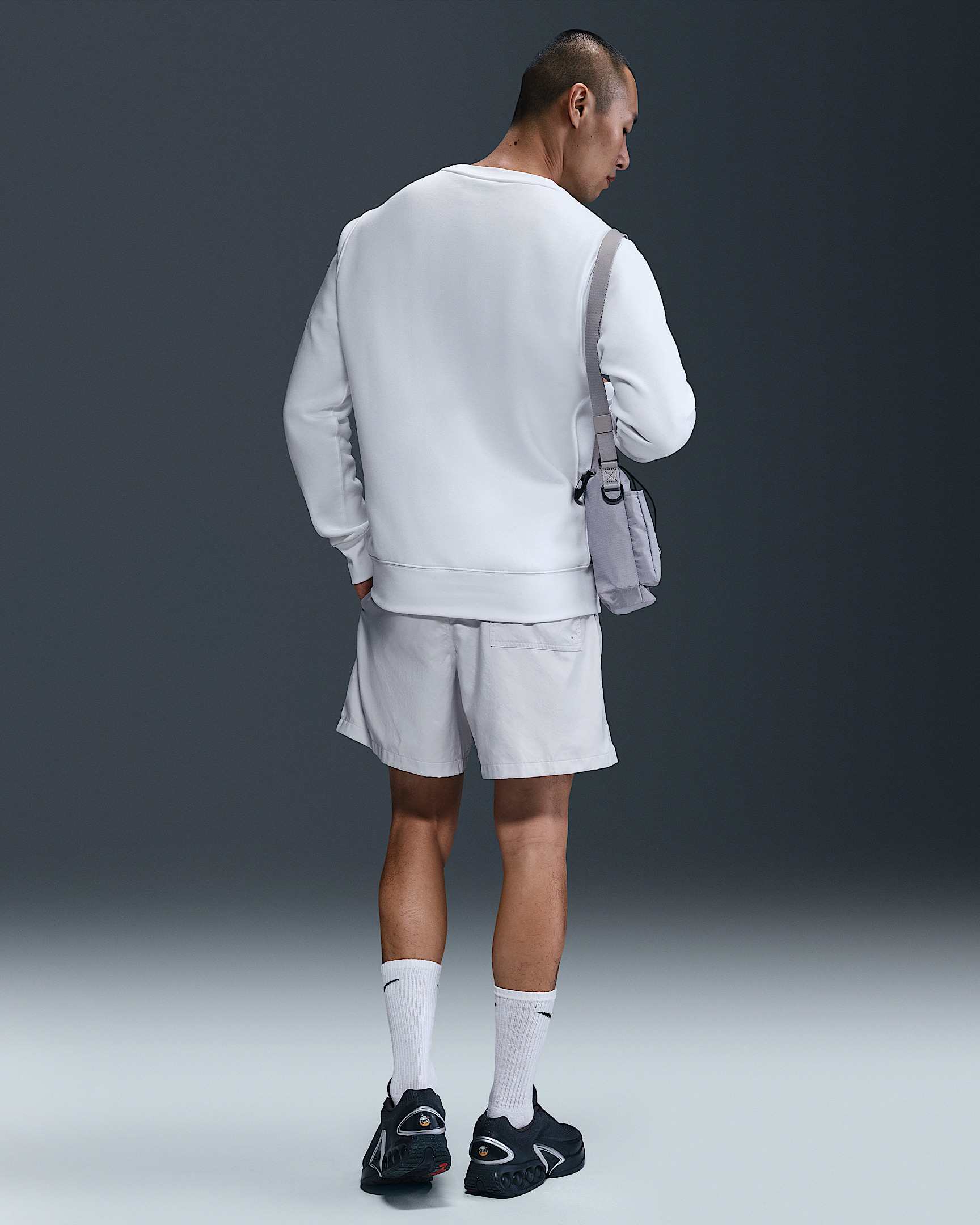 Nike Club Men's Fleece Crew - 5