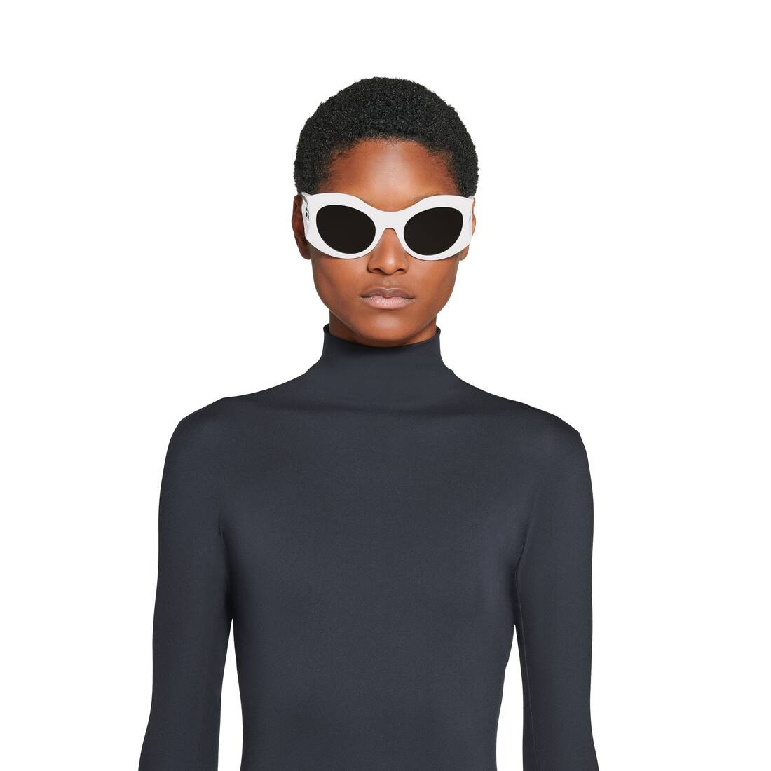 Hourglass Round Sunglasses  in White - 5