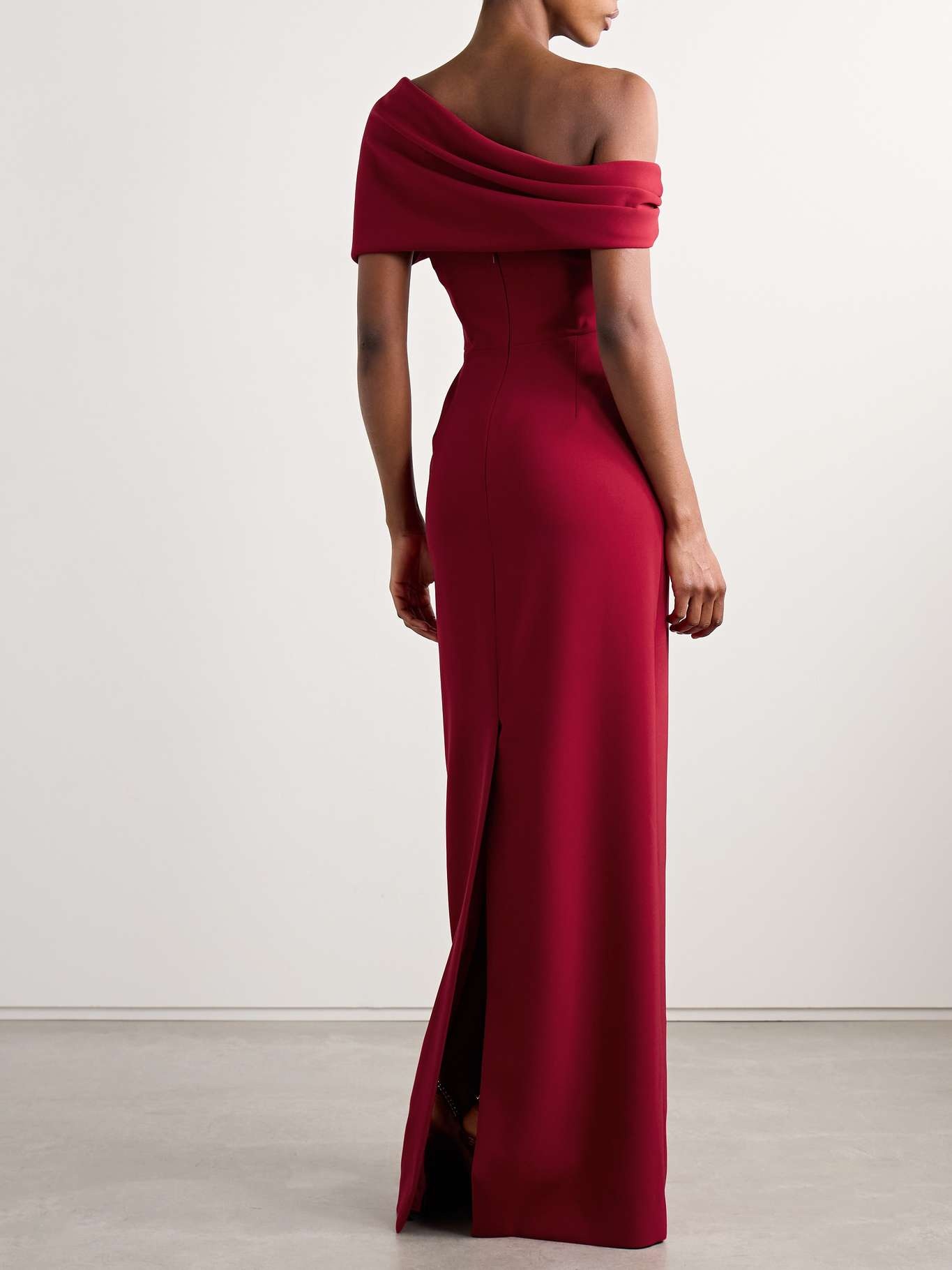 Off-the-shoulder draped crepe gown Red - 3