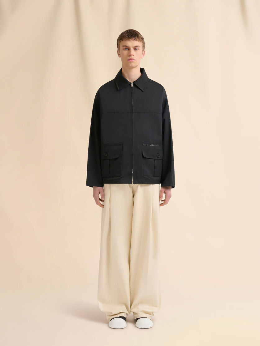 BLACK WATER-REPELLENT TAFFETA JACKET - 2