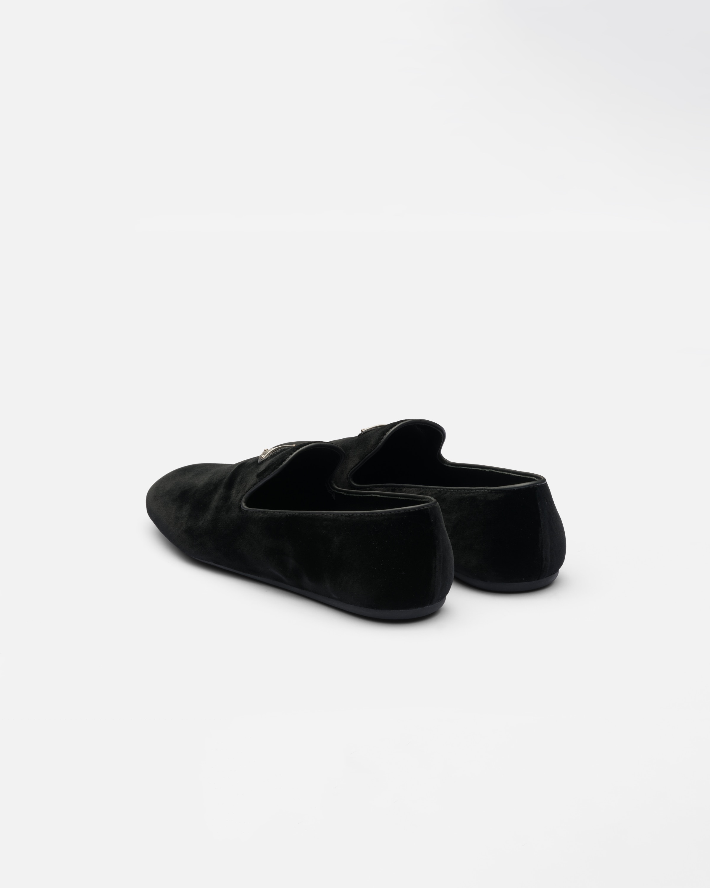 PRADA＊Velvet slippers ベルベットスリッパ＊送料込 1S386N - 海外通販のBUYMA