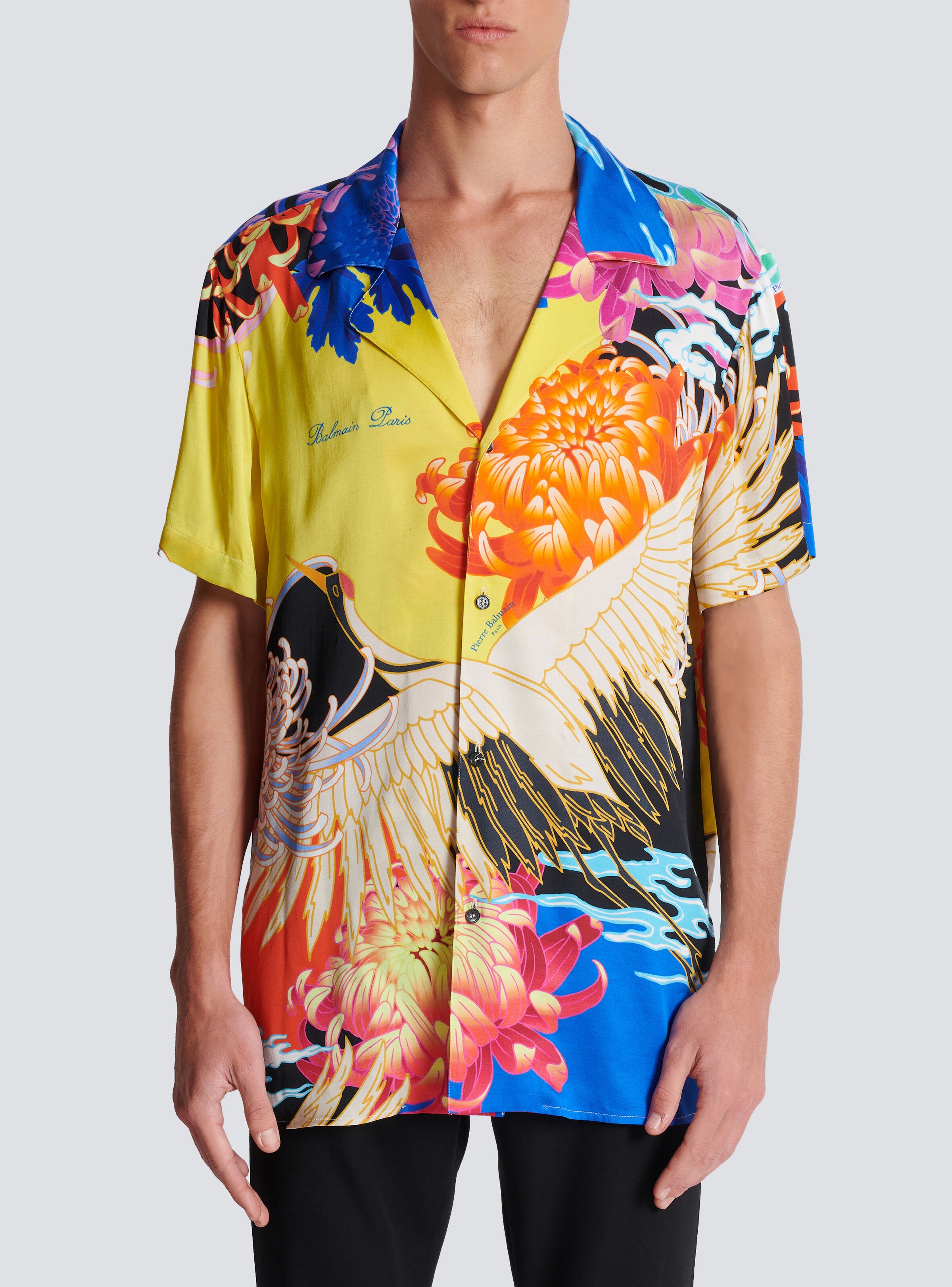 Short-sleeved satin shirt with Crane print - 5