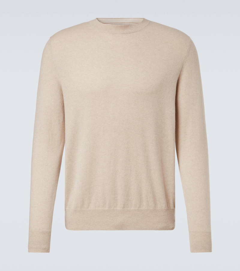 Cashmere sweater 1