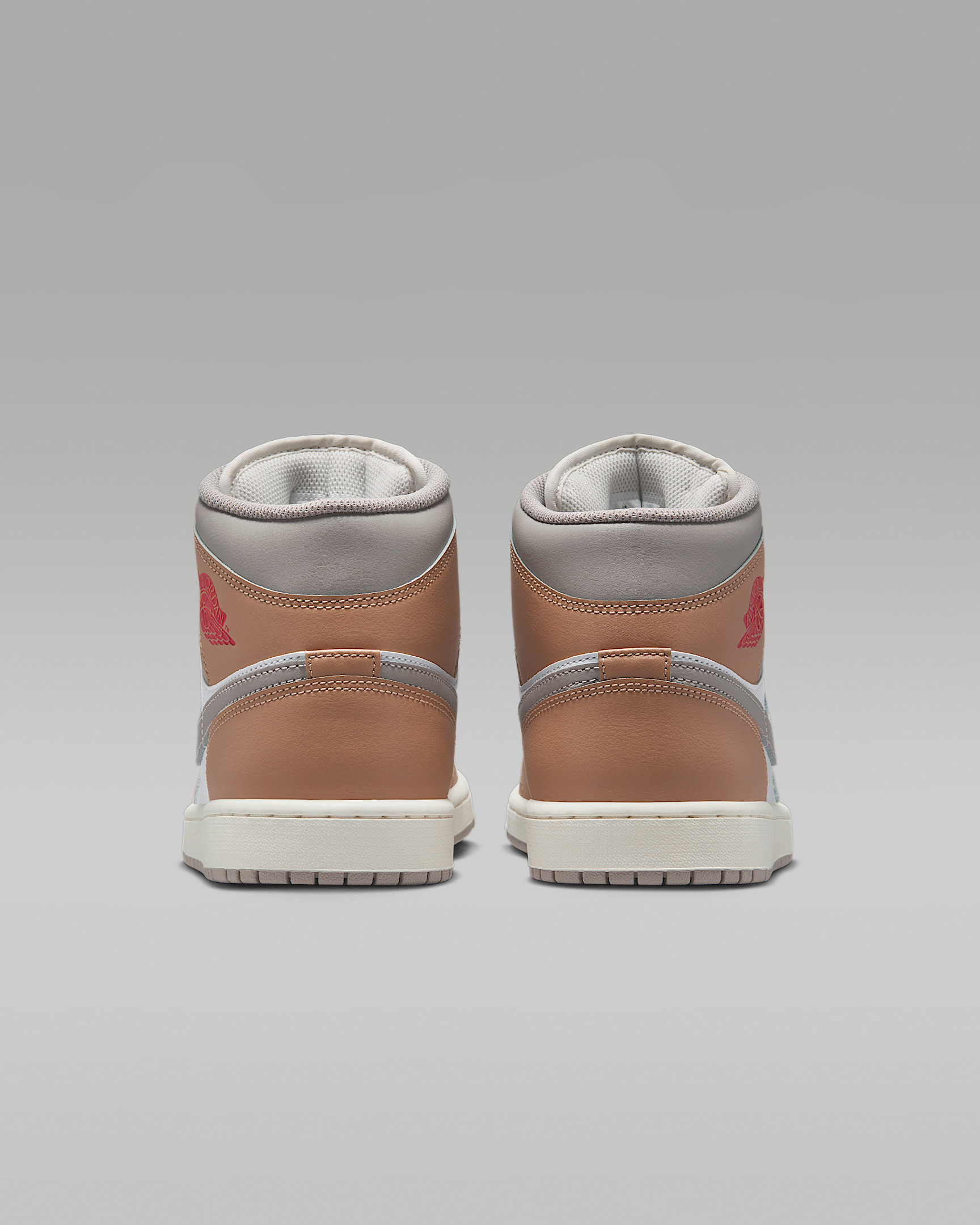 Air Jordan 1 Mid Men's Shoes - 6