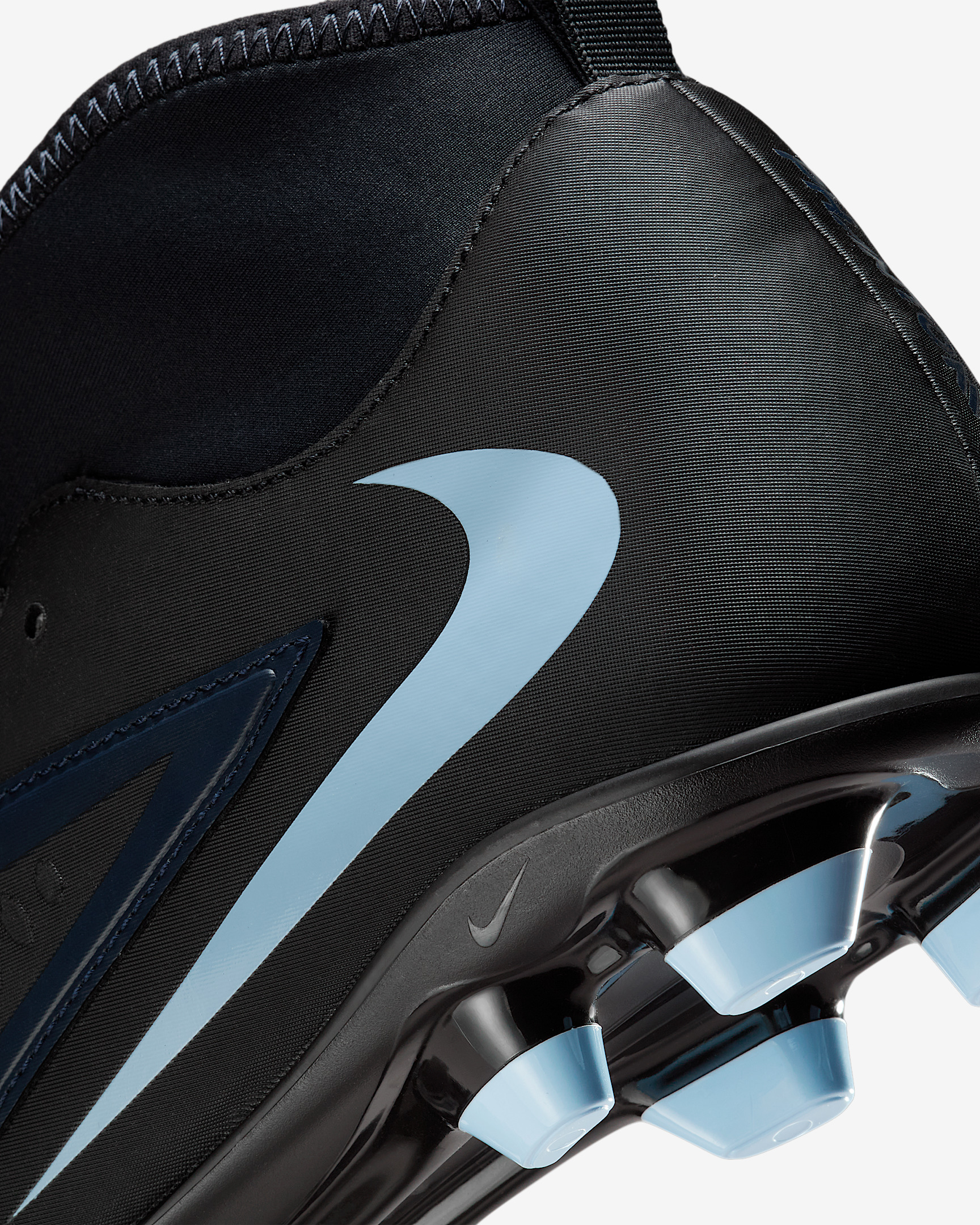 Nike Phantom 6 High Club Multi-Ground Soccer Cleats - 9