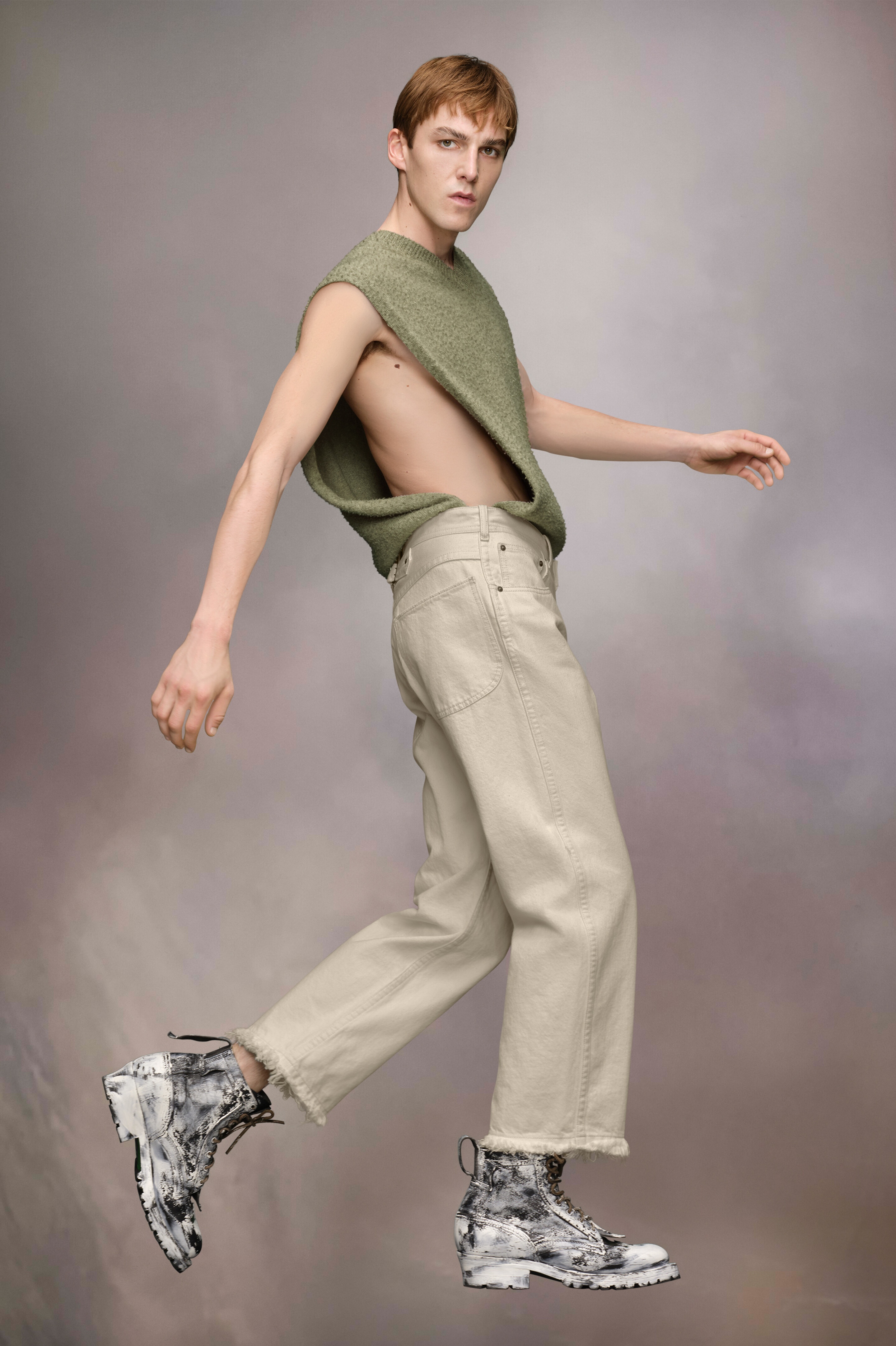 Frayed jeans - 4