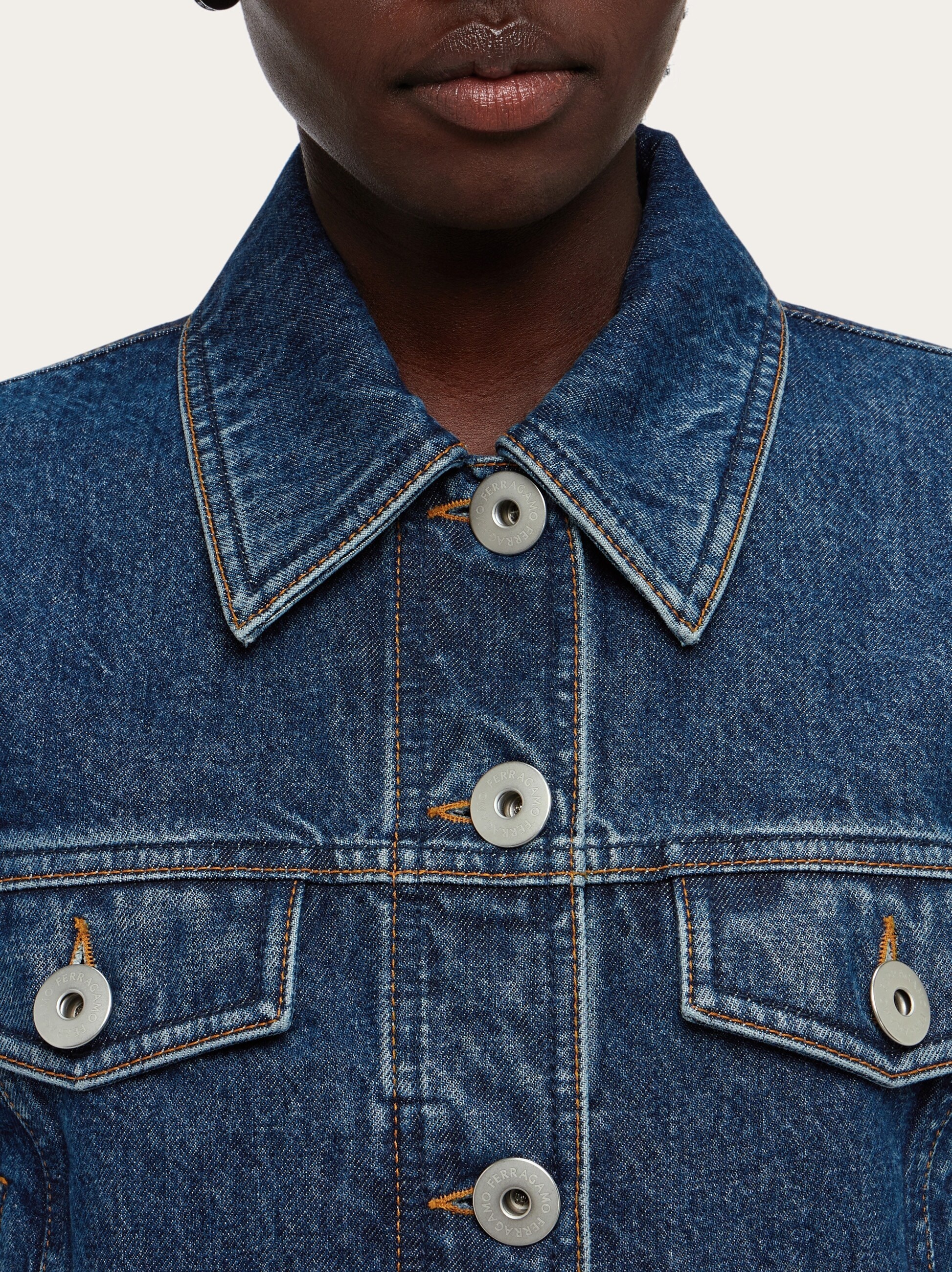 Denim jacket with leather collar - 5