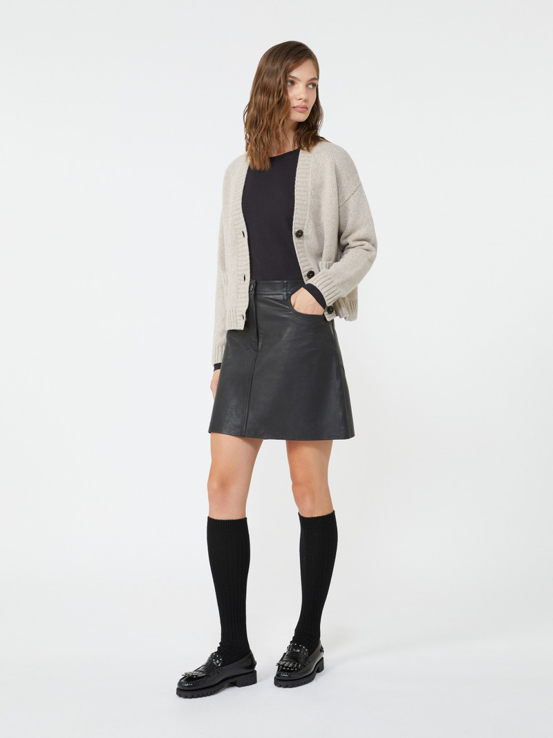 WEEKEND Max Mara FILMATO Wool knit V-neck cardigan outlook