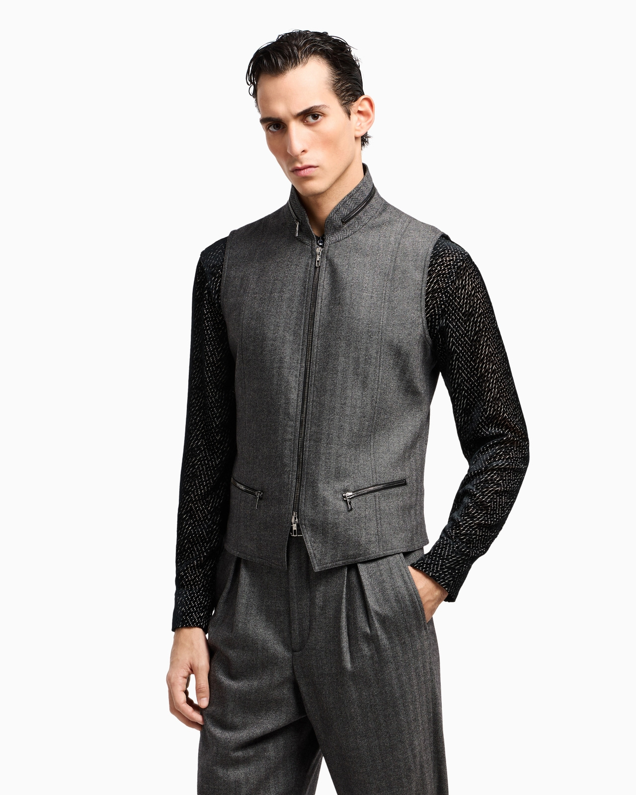 ZIP-UP GILET IN CHEVRON VIRGIN WOOL AND CASHMERE - 4