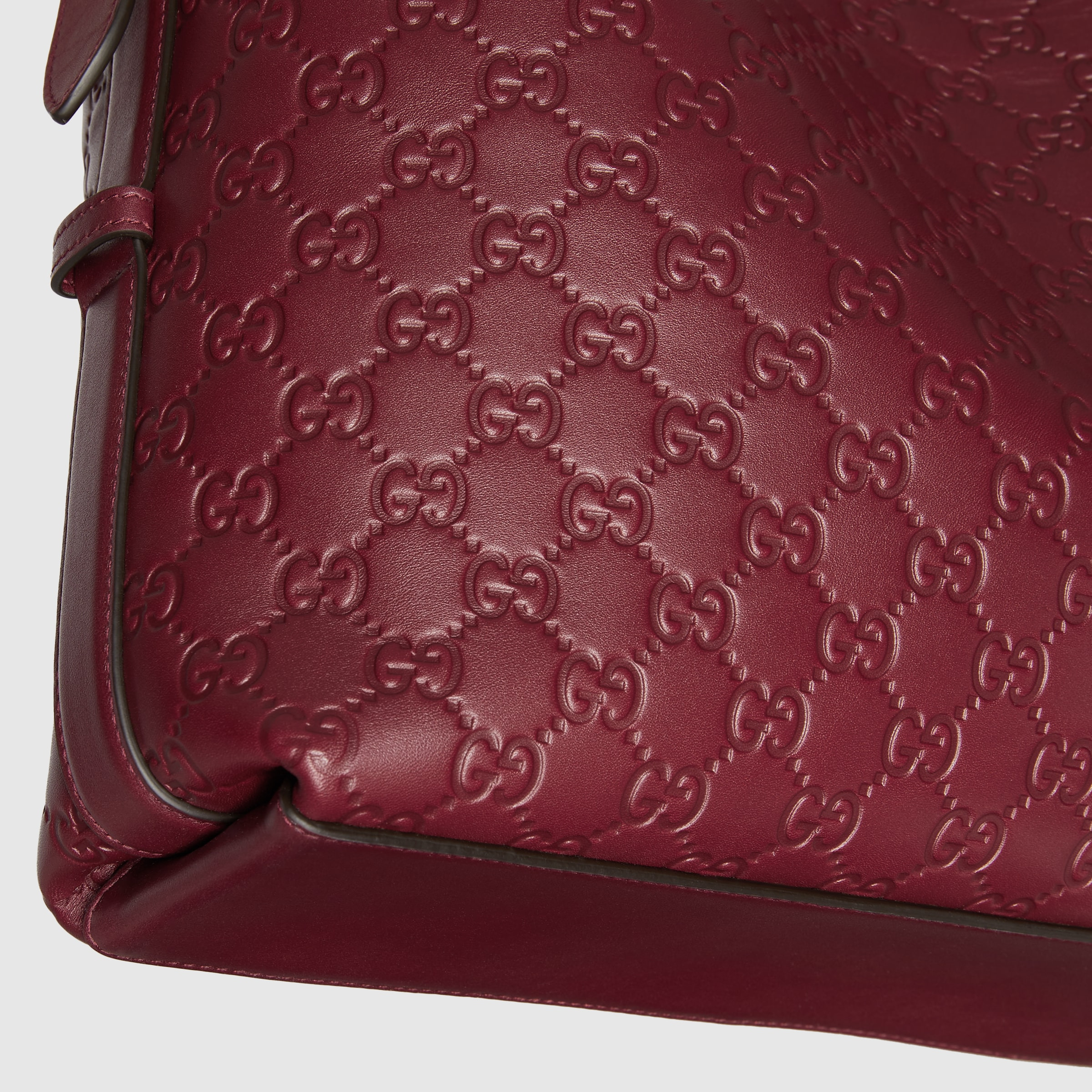 GG Emblem medium shoulder bag - 11
