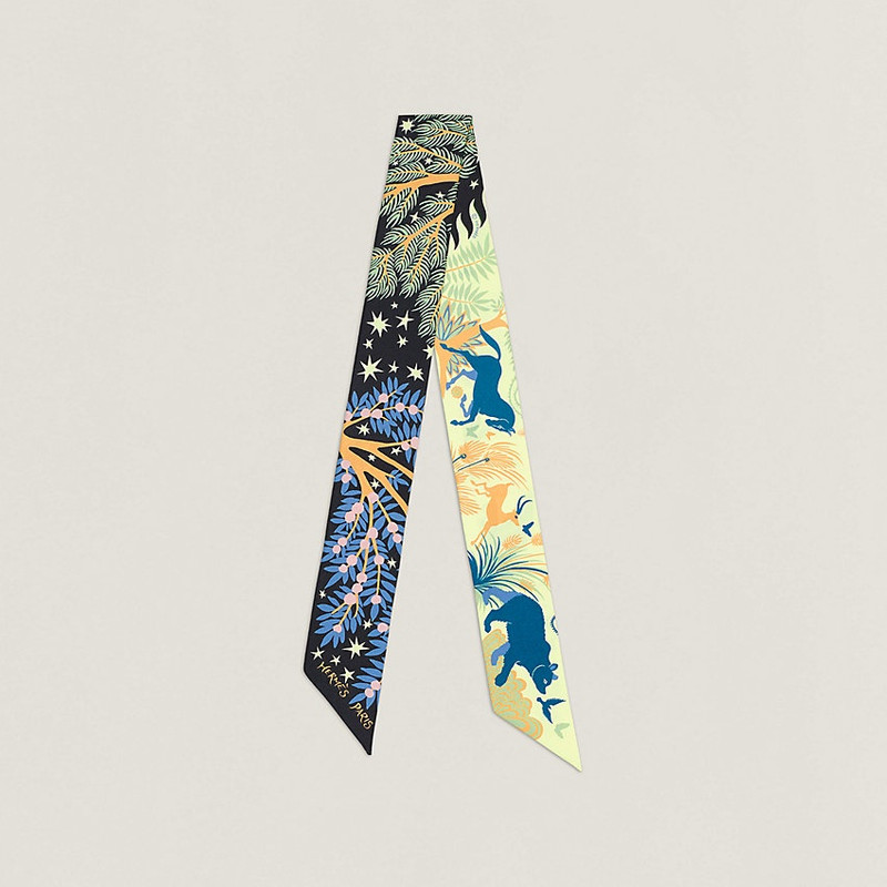 Hermès Sous le Charme d'Orphee twilly outlook