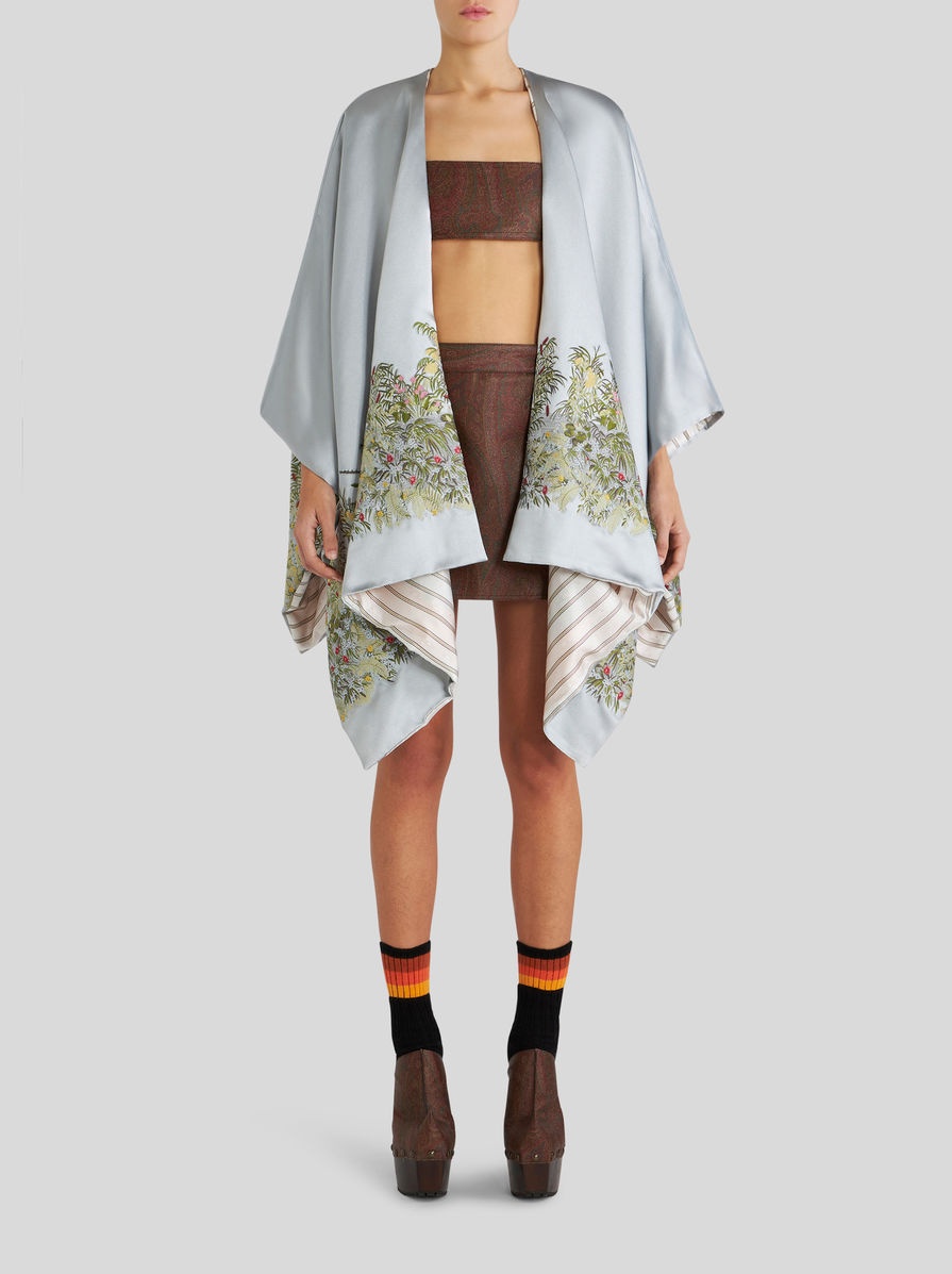 CAPE WITH JACQUARD LANDSCAPE - 2
