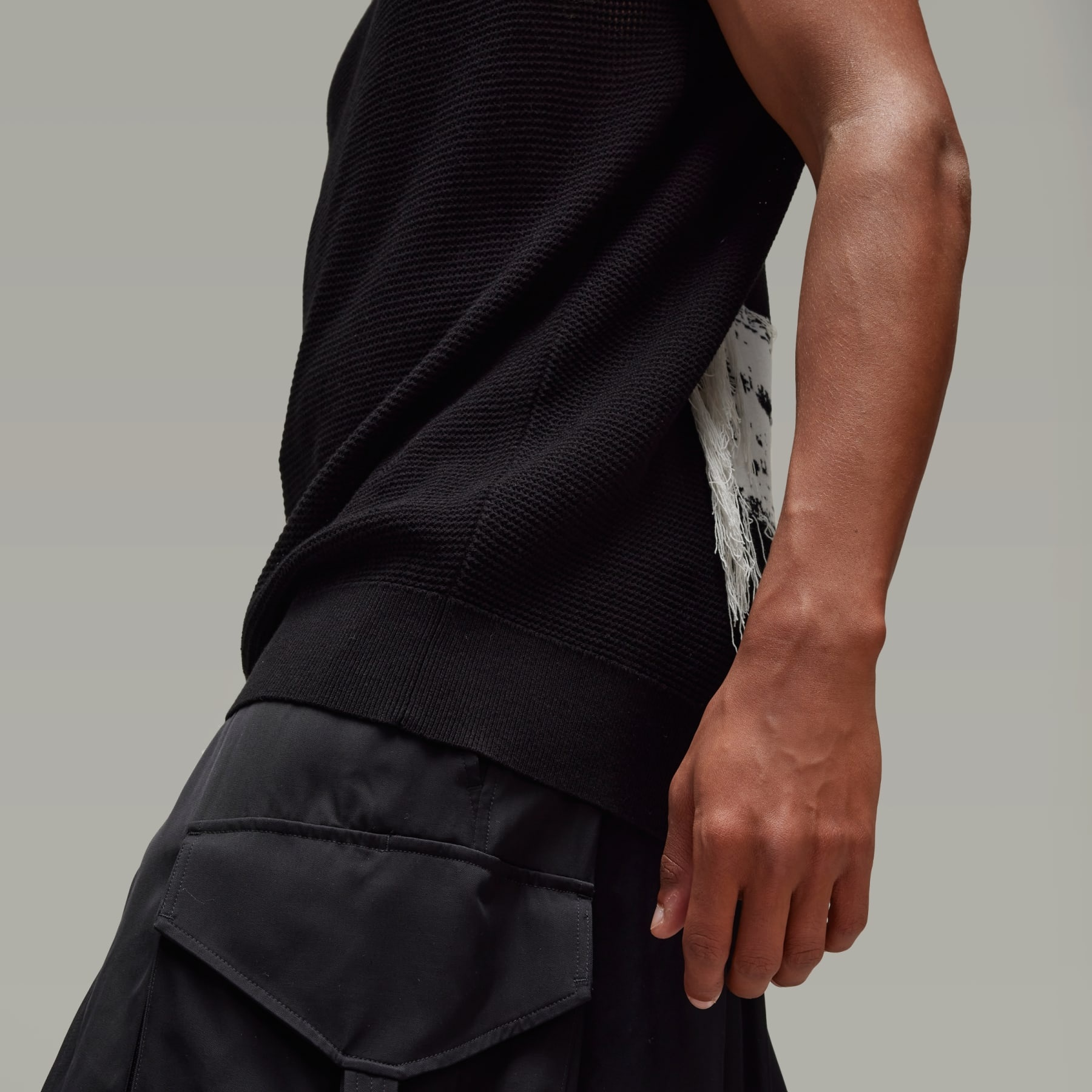 Y-3 Graphic Knit Vest - 8