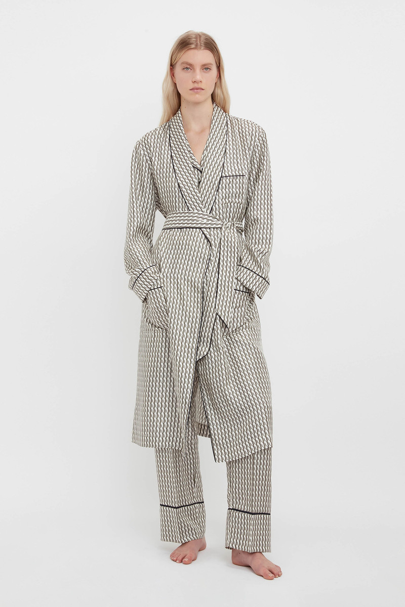Pyjama Robe In VB House Monogram Jacquard 6