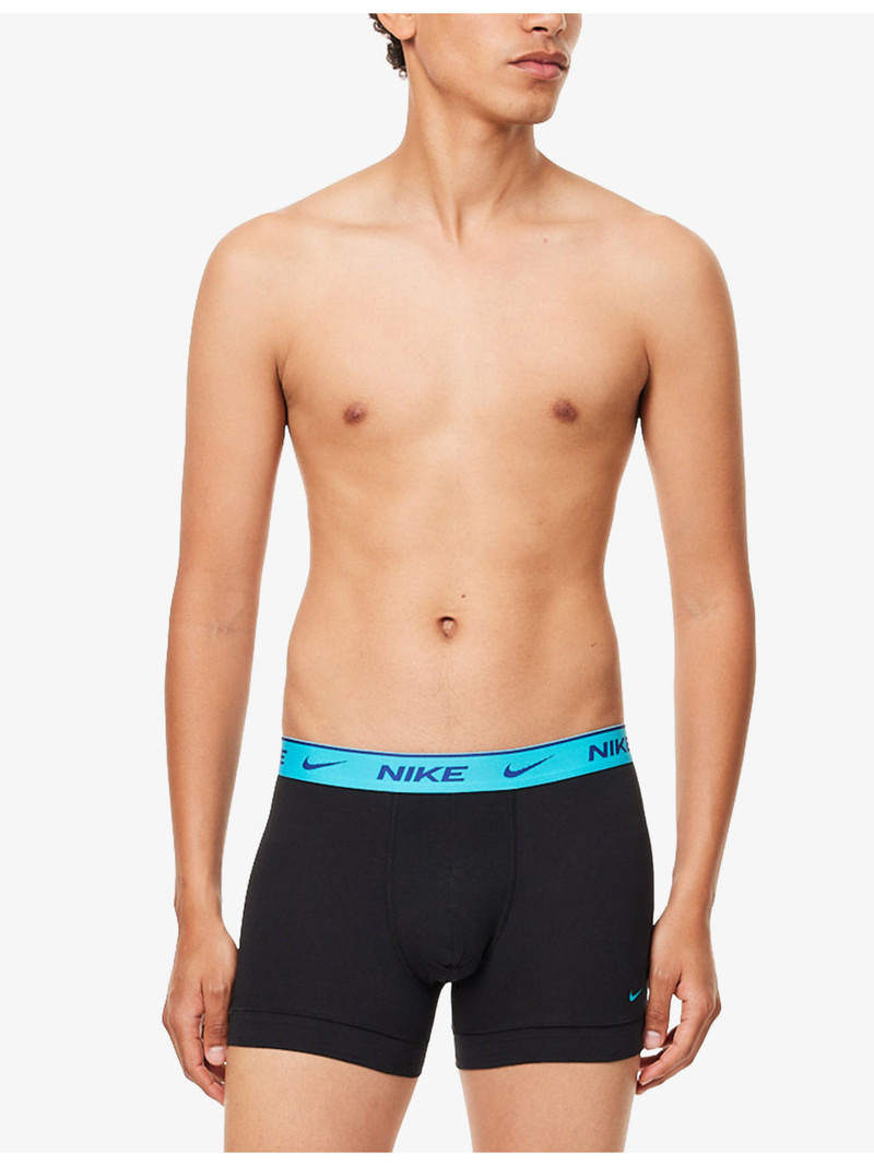 Nike Everyday DRI-FIT Pack-Of-Three Stretch-Cotton Trunks outlook
