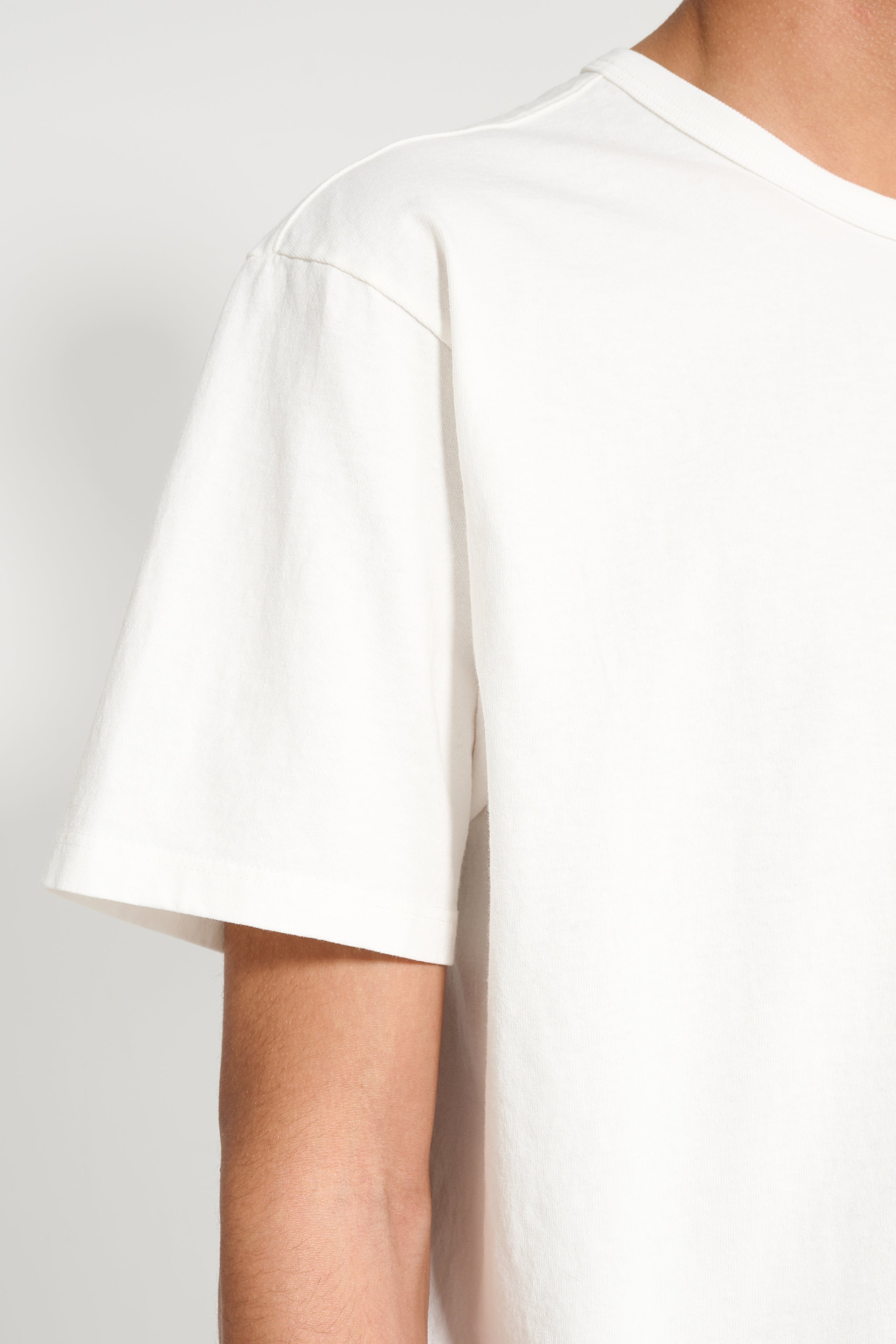 LADY WHITE CO. OUR T-SHIRT 2-PACK WHITE - 5