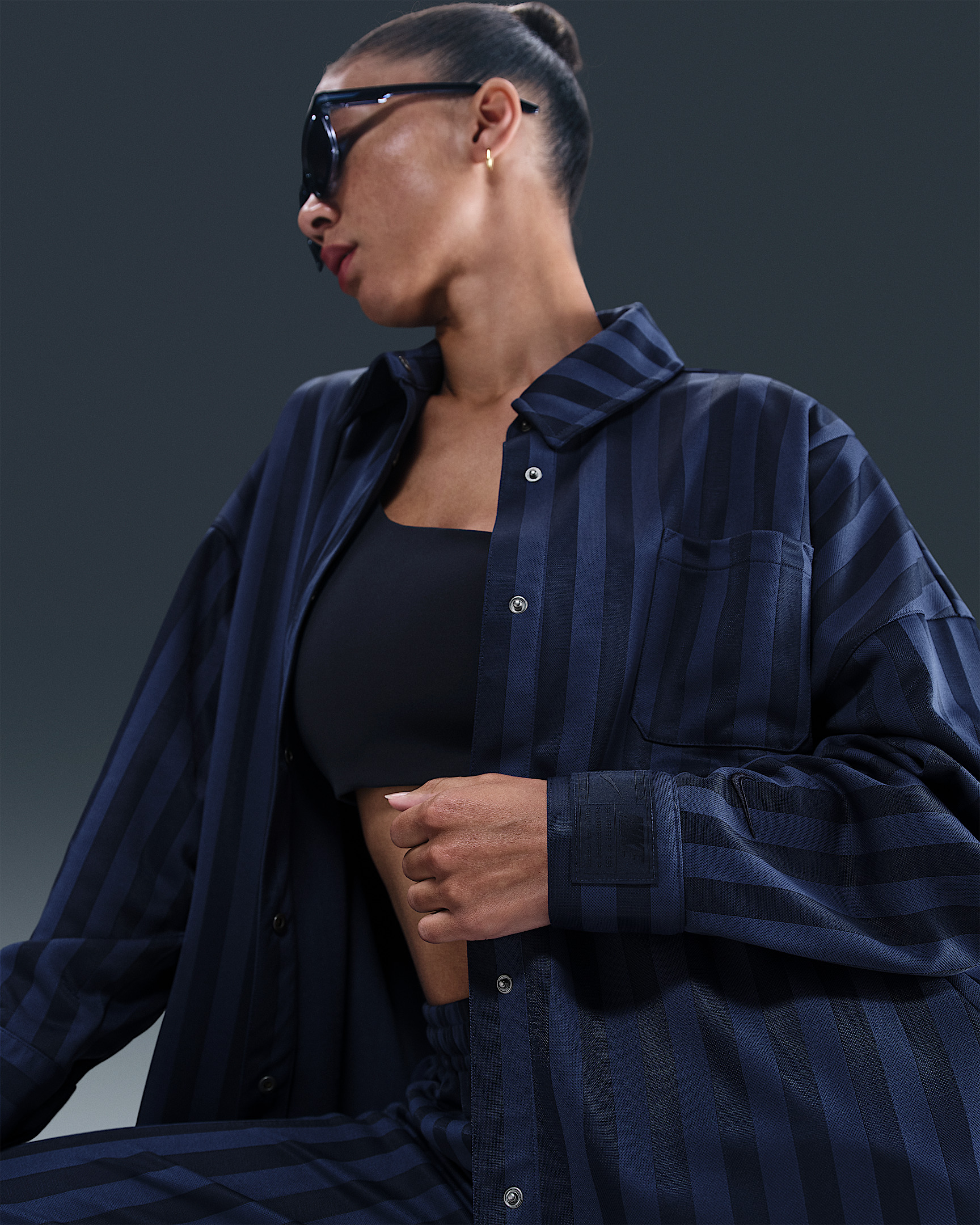 Nike Sportswear Women's Oversized Jacquard Striped Button-Down Shirt - 3
