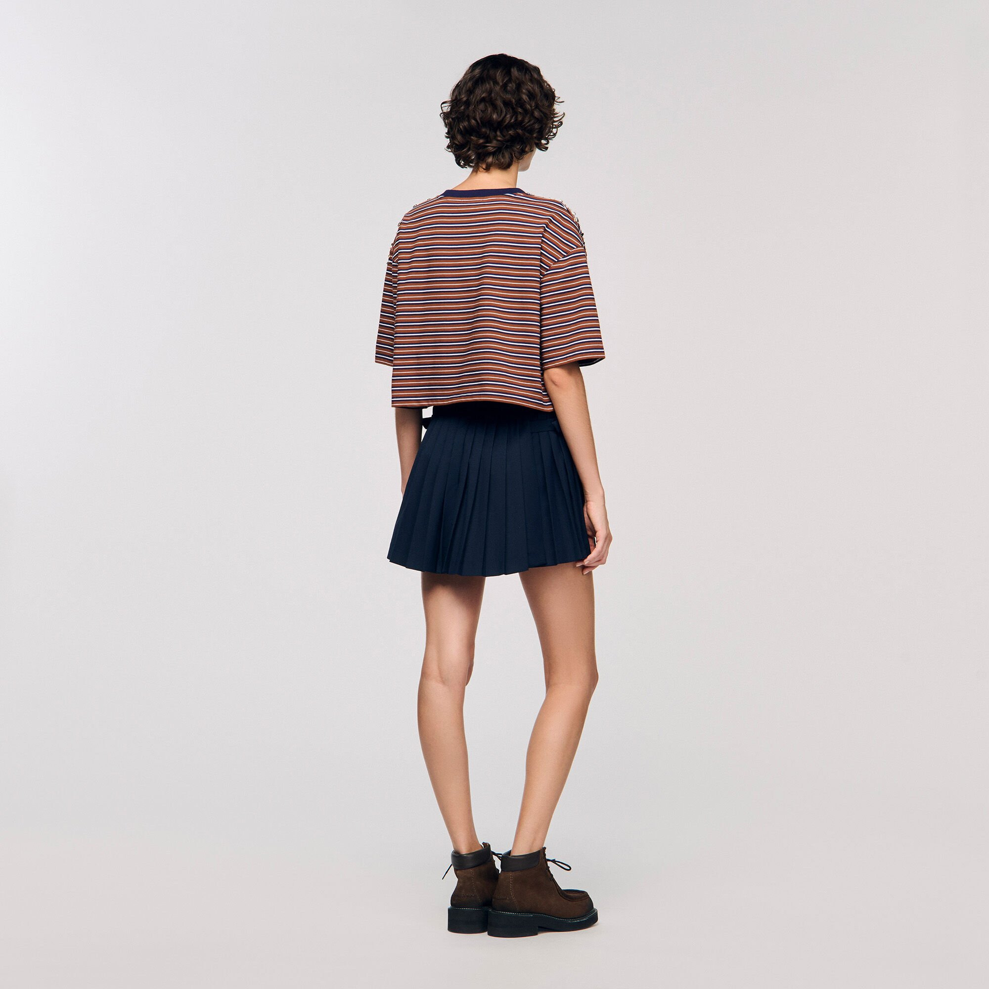 STRIPED RHINESTONE T-SHIRT - 5