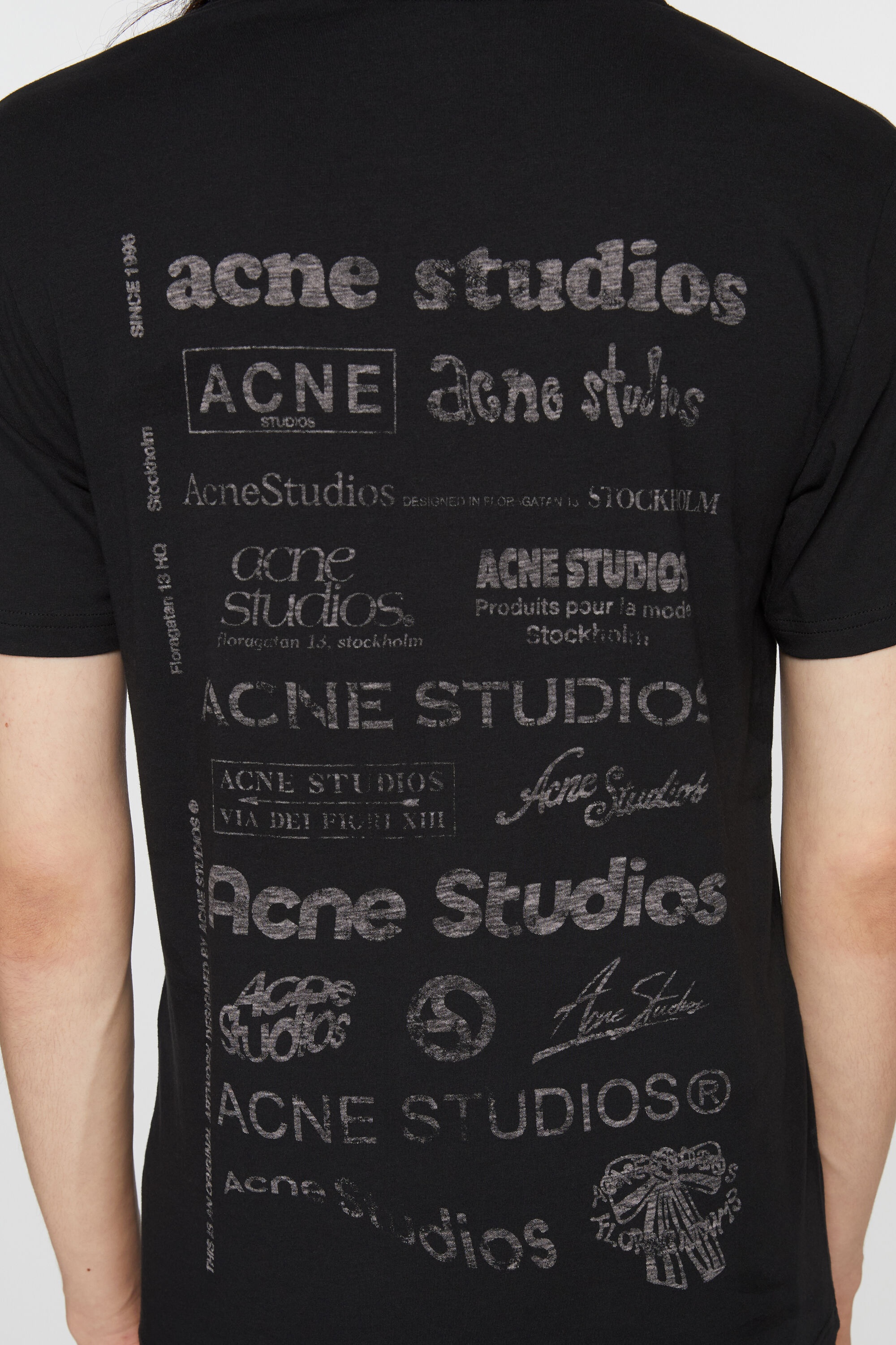 Logo t-shirt - Relaxed fit - Black - 4