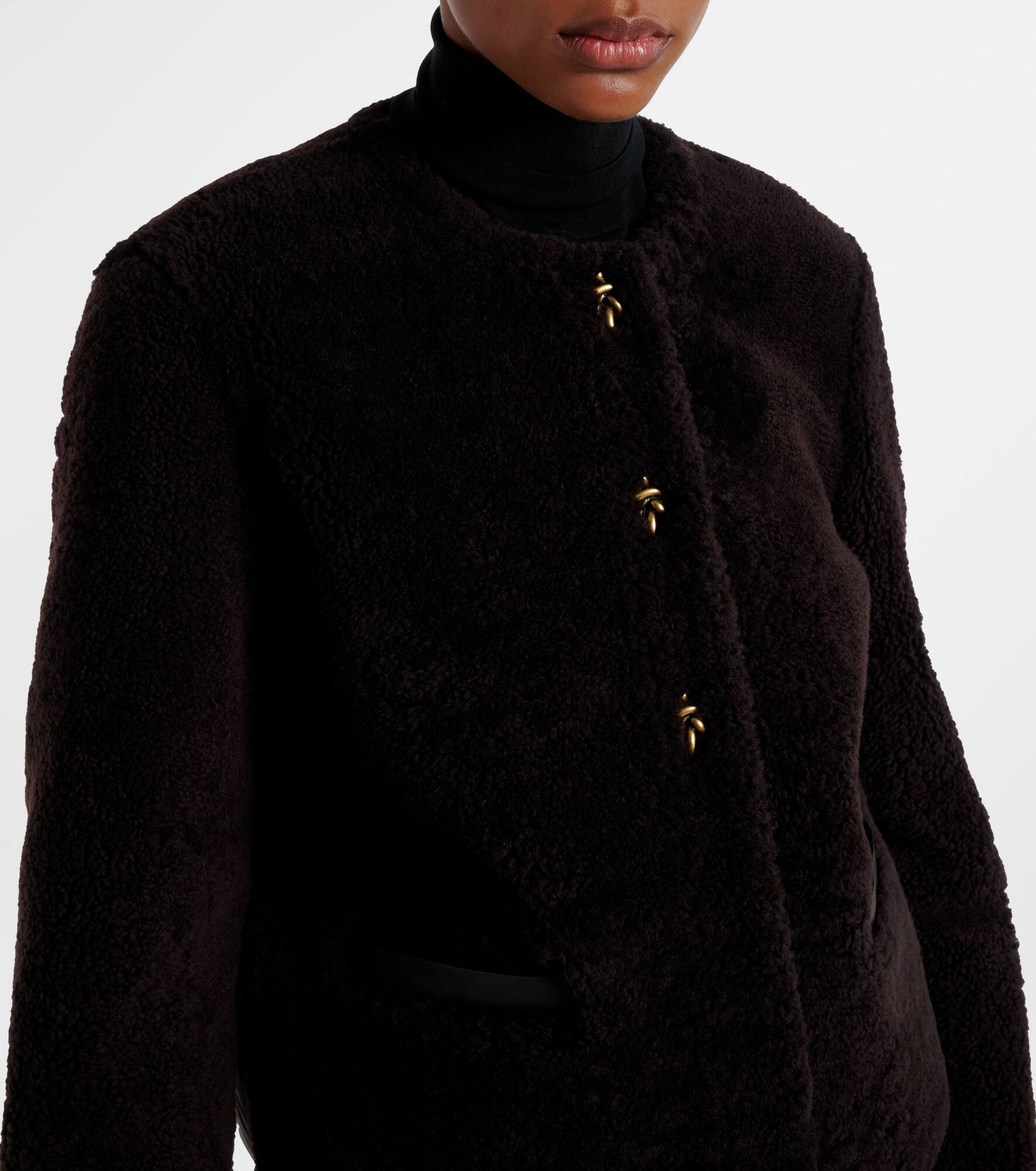 Cropped leather-trimmed down jacket - 4
