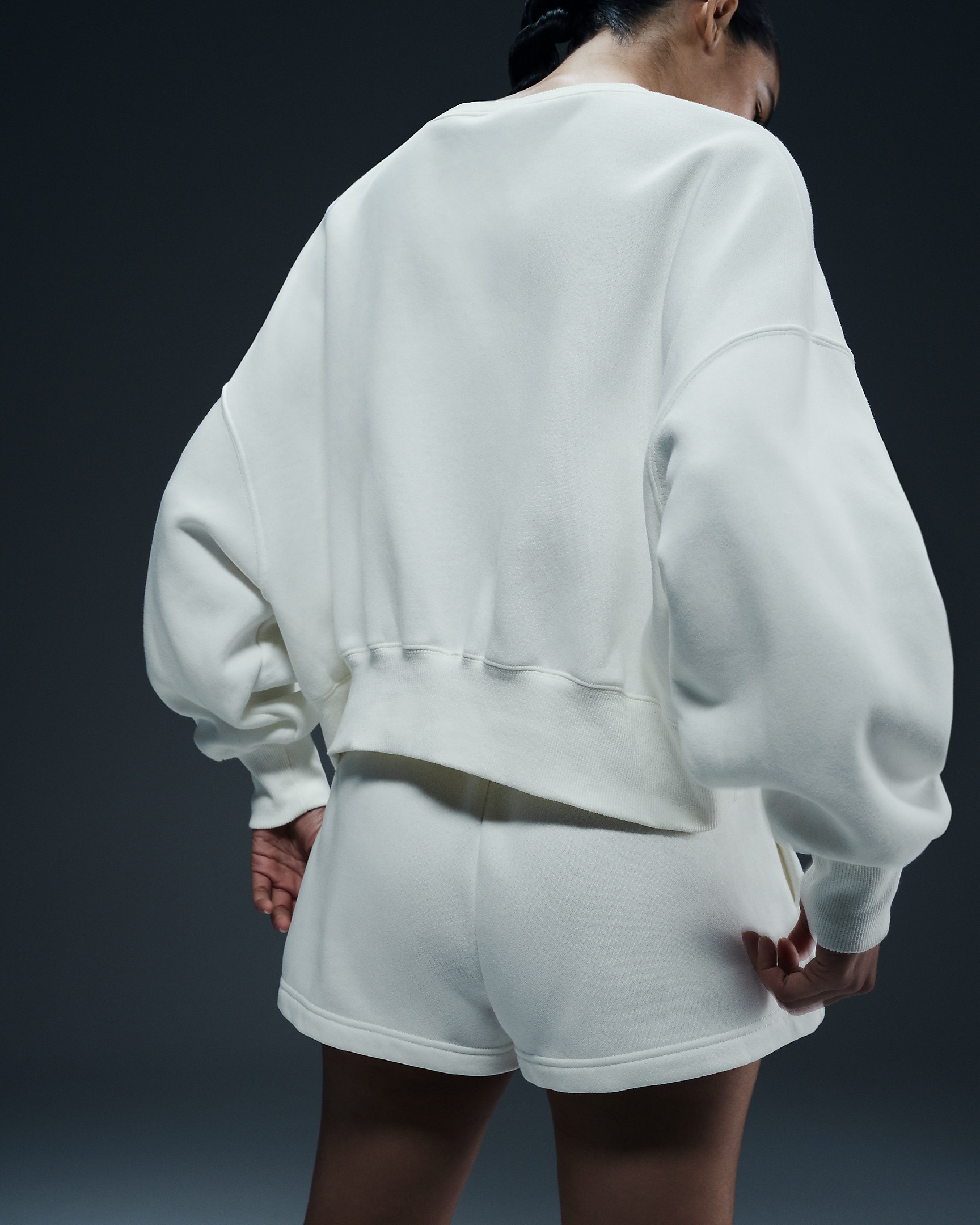 Nike Sportswear Phoenix Fleece Women's Over-Oversized Crew-Neck Sweatshirt - 3