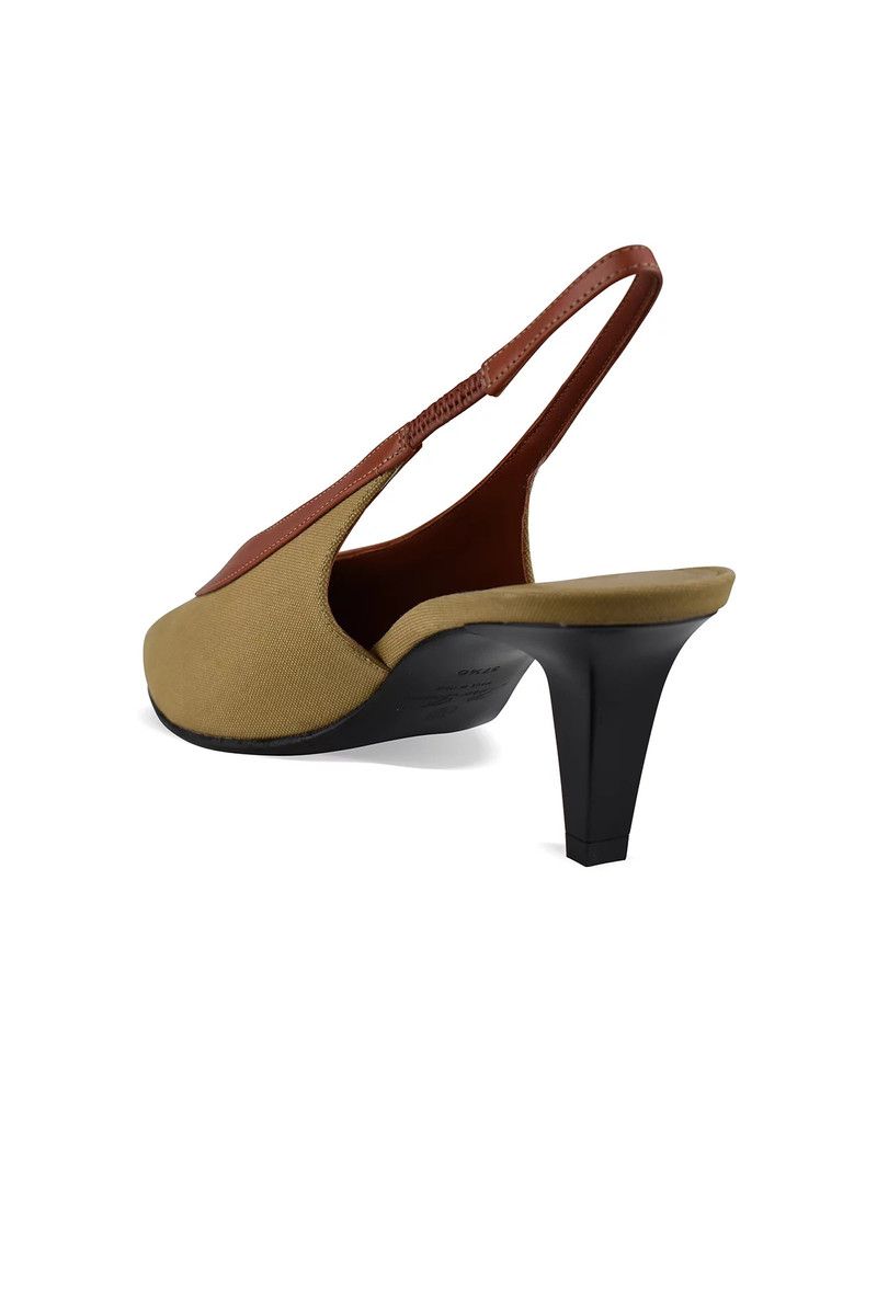 Loro Piana Rebecca pumps outlook