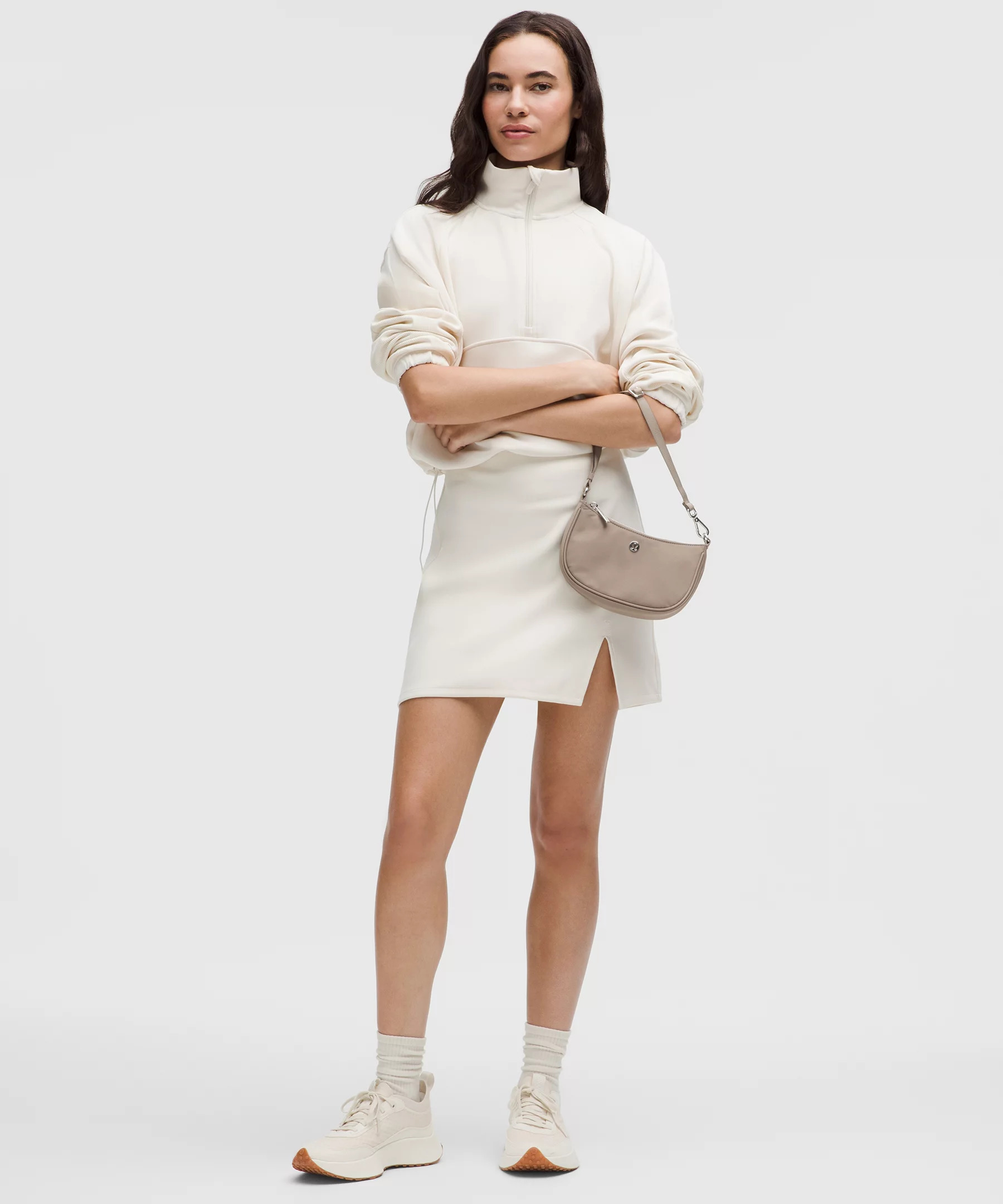 City Essentials Mini Shoulder Bag 1L 2