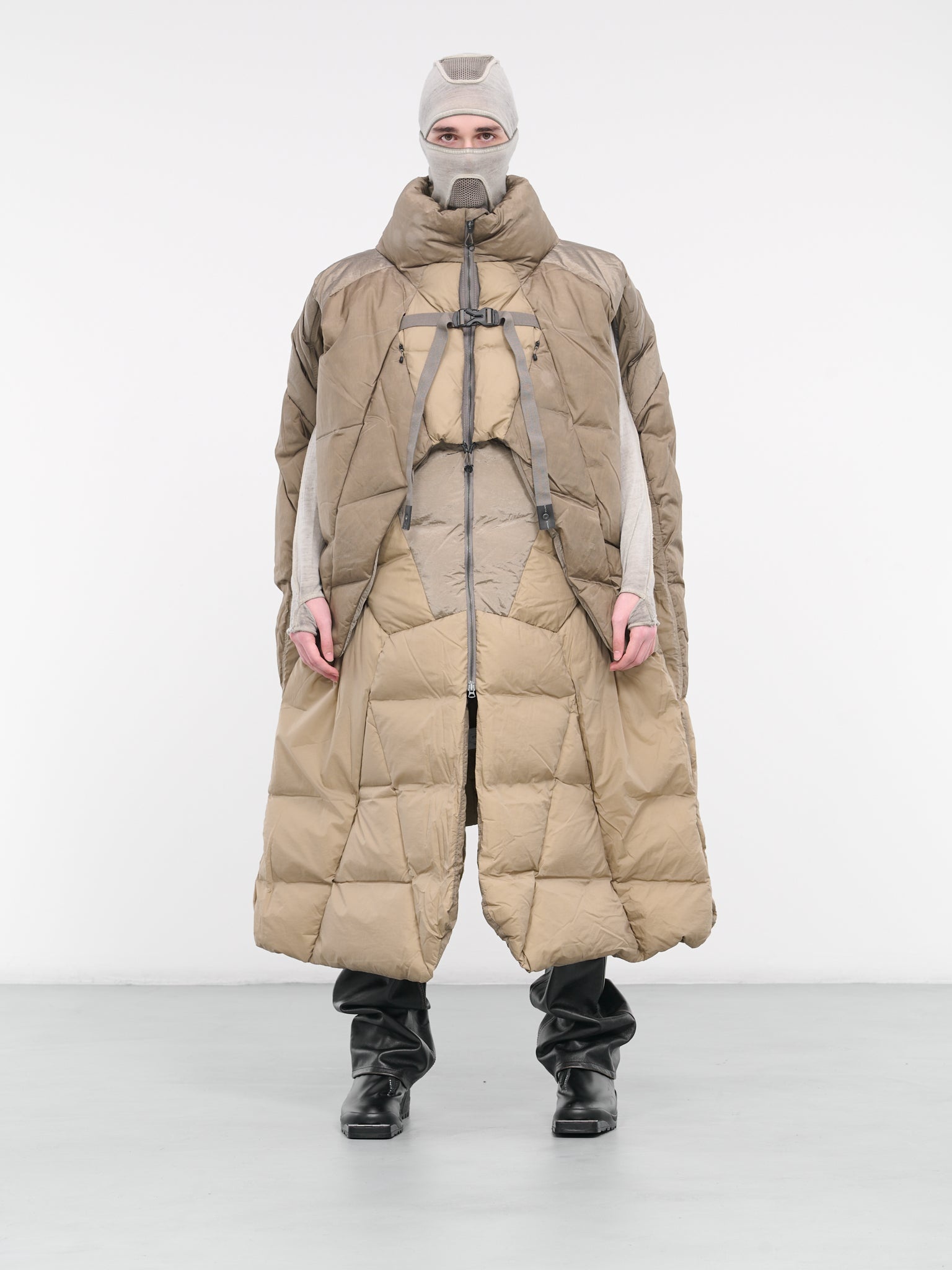 'Soda' Arctic Apex Exfor Cloak - 1