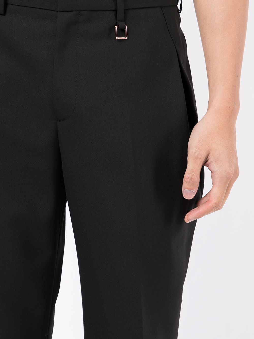 buckle-detail cropped trousers - 5