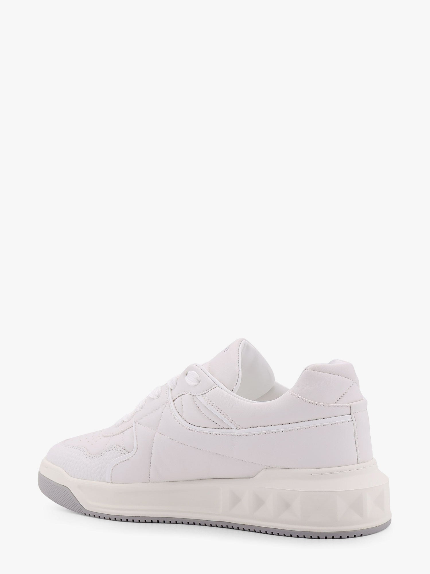 Valentino Garavani Men One-Stud Low-Top Valentino Garavani Leather Sneakers - 3
