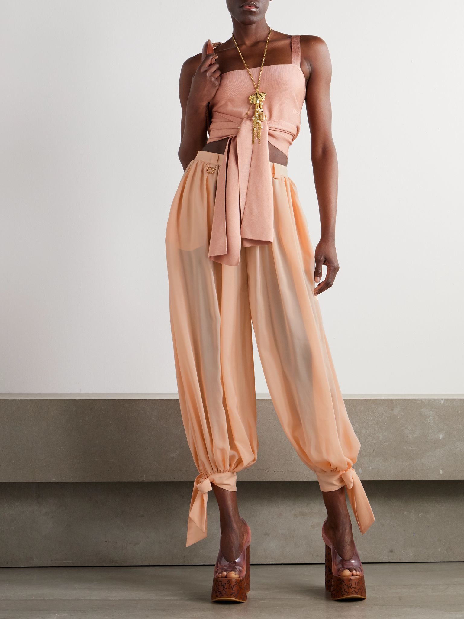 Pleated silk-charmeuse tapered pants Pink - 2