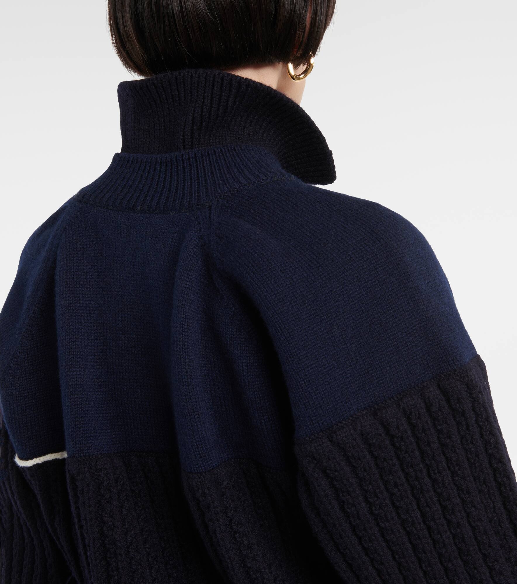 Double-collar wool sweater - 6